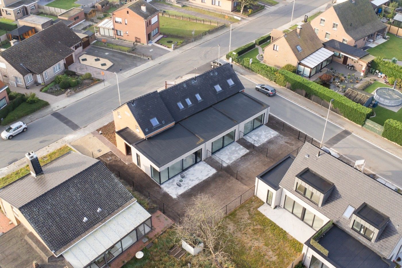 Ruime, charmante woning met 3 slpk. en tuin foto 35