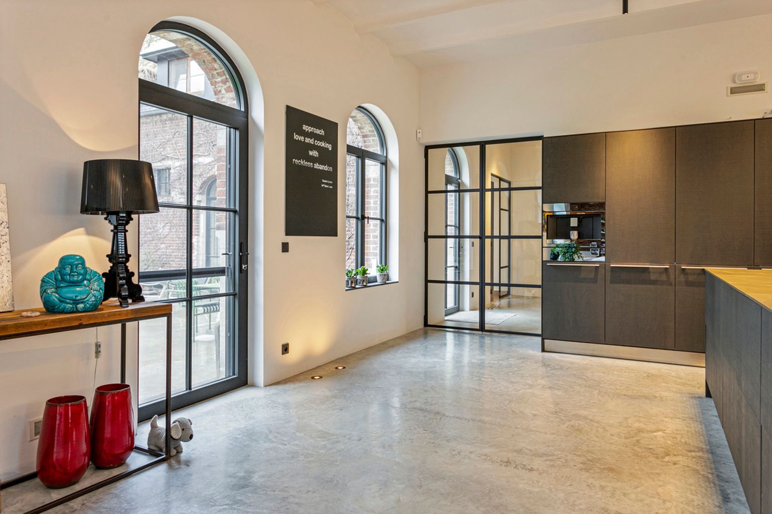 LUXUEUS EN EXCLUSIEF LANDHUIS  MET PARKTUIN.  foto 7