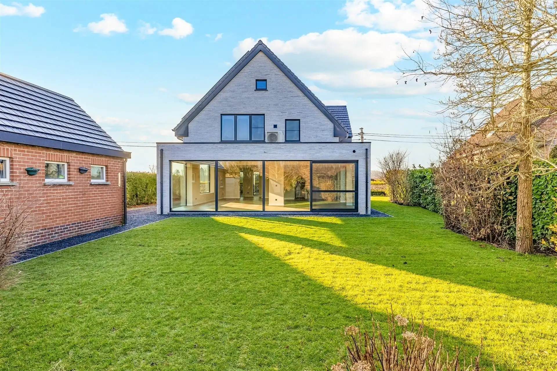 Exclusieve, energieneutrale villa met tuin en garage in Westrem foto 27