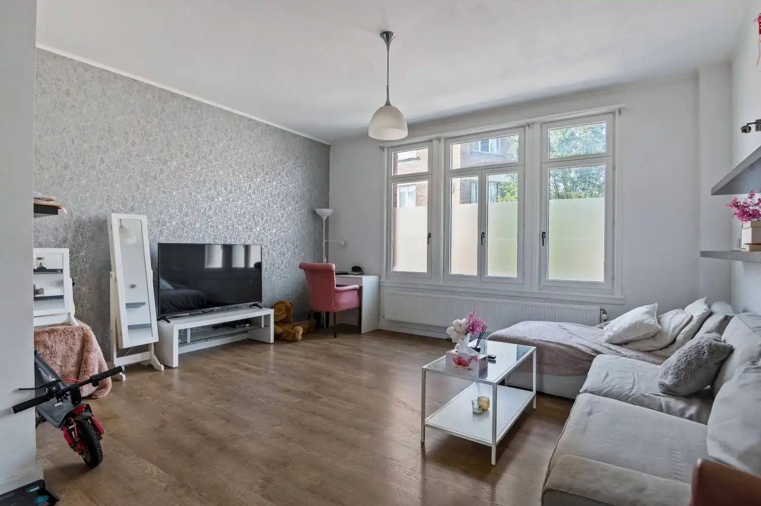Verzorgd 1 slaapkamer appartement op uitstekende locatie! foto 6