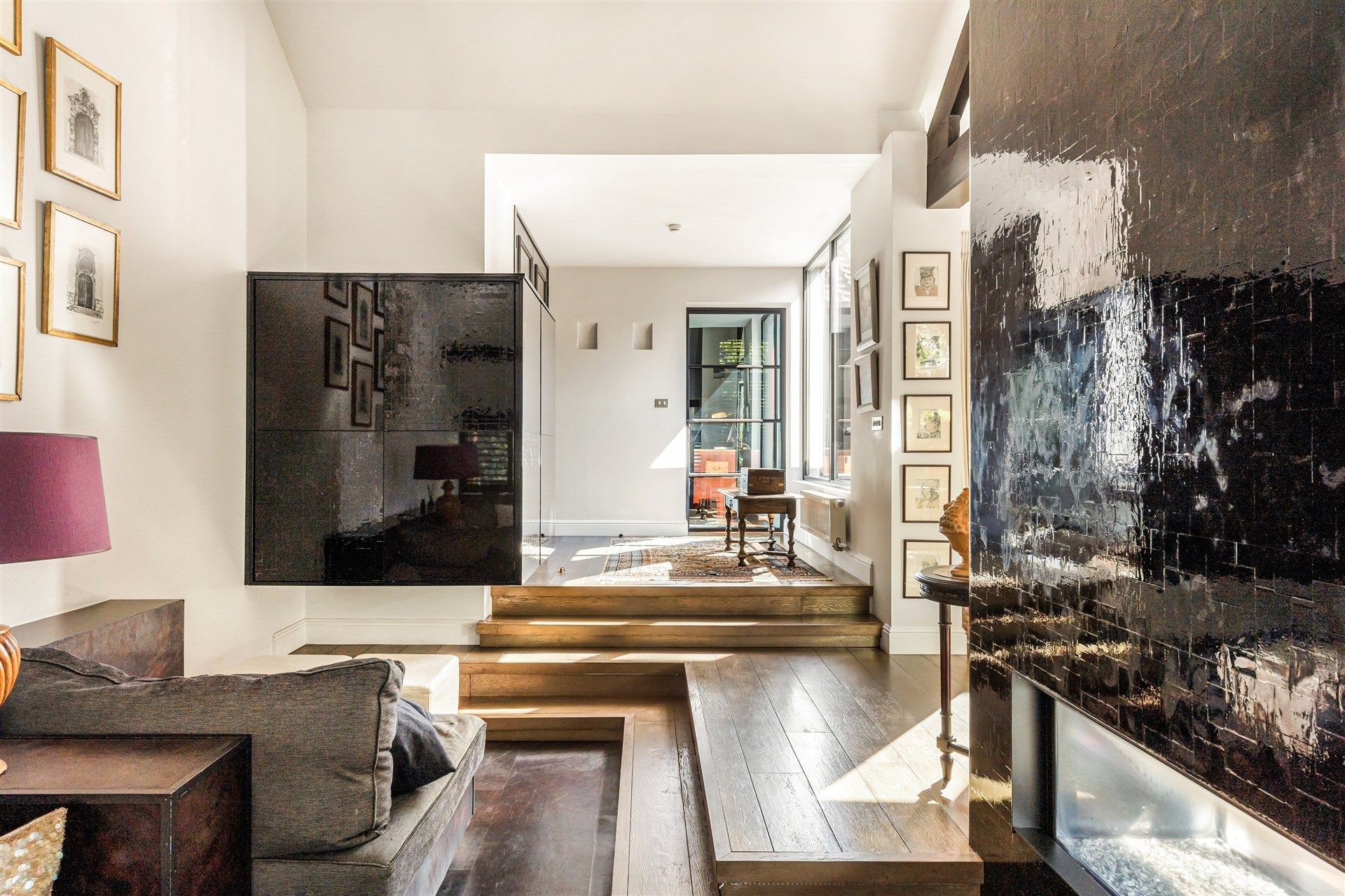 Stijlvolle en hoogwaardig afgewerkte villa met bijgebouw op fantastische locatie op perceel van 1784 m² foto 8