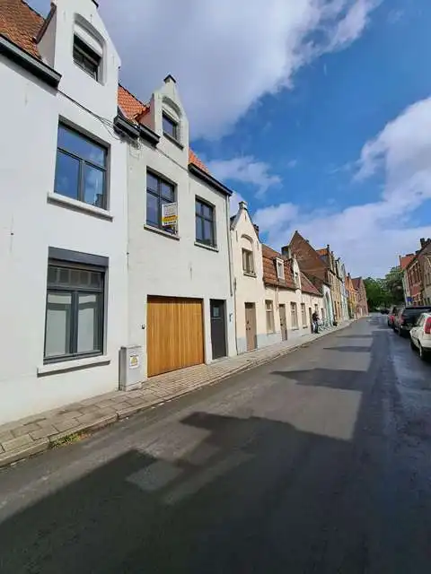 Comfortabele 2-slaapkamerwoning met GARAGE en TUIN te huur in Brugge foto 16