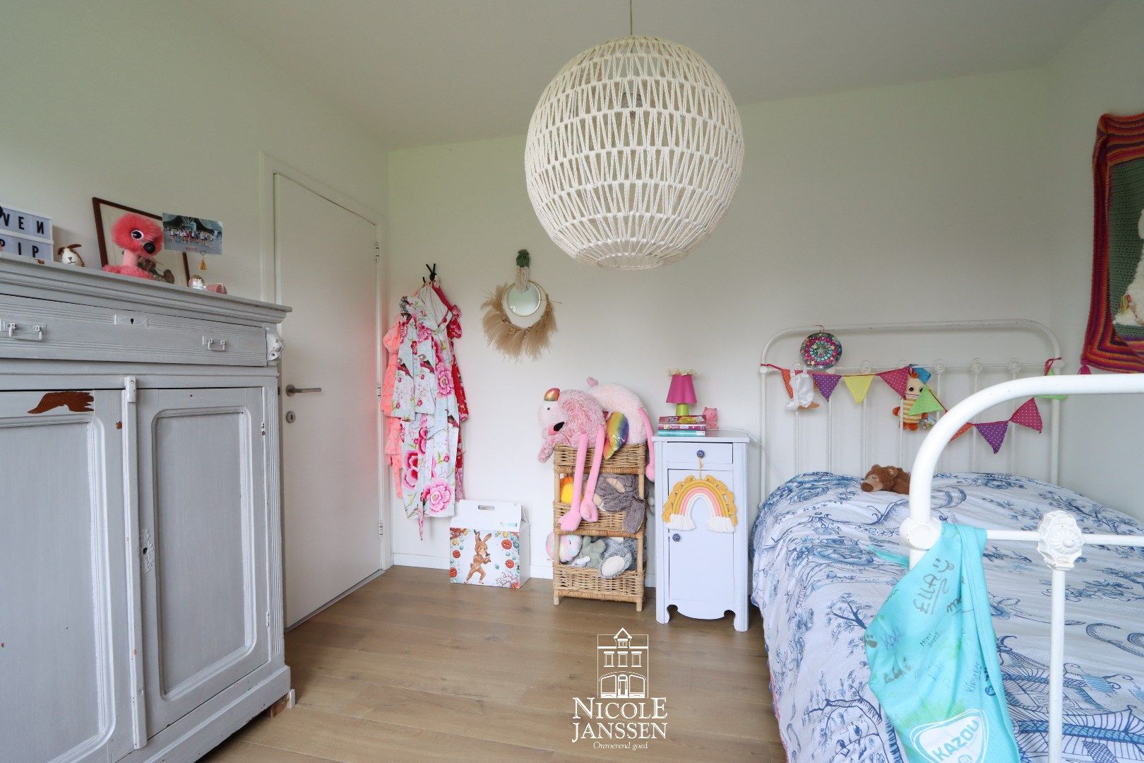 Ruime gezinswoning met loods  foto 21