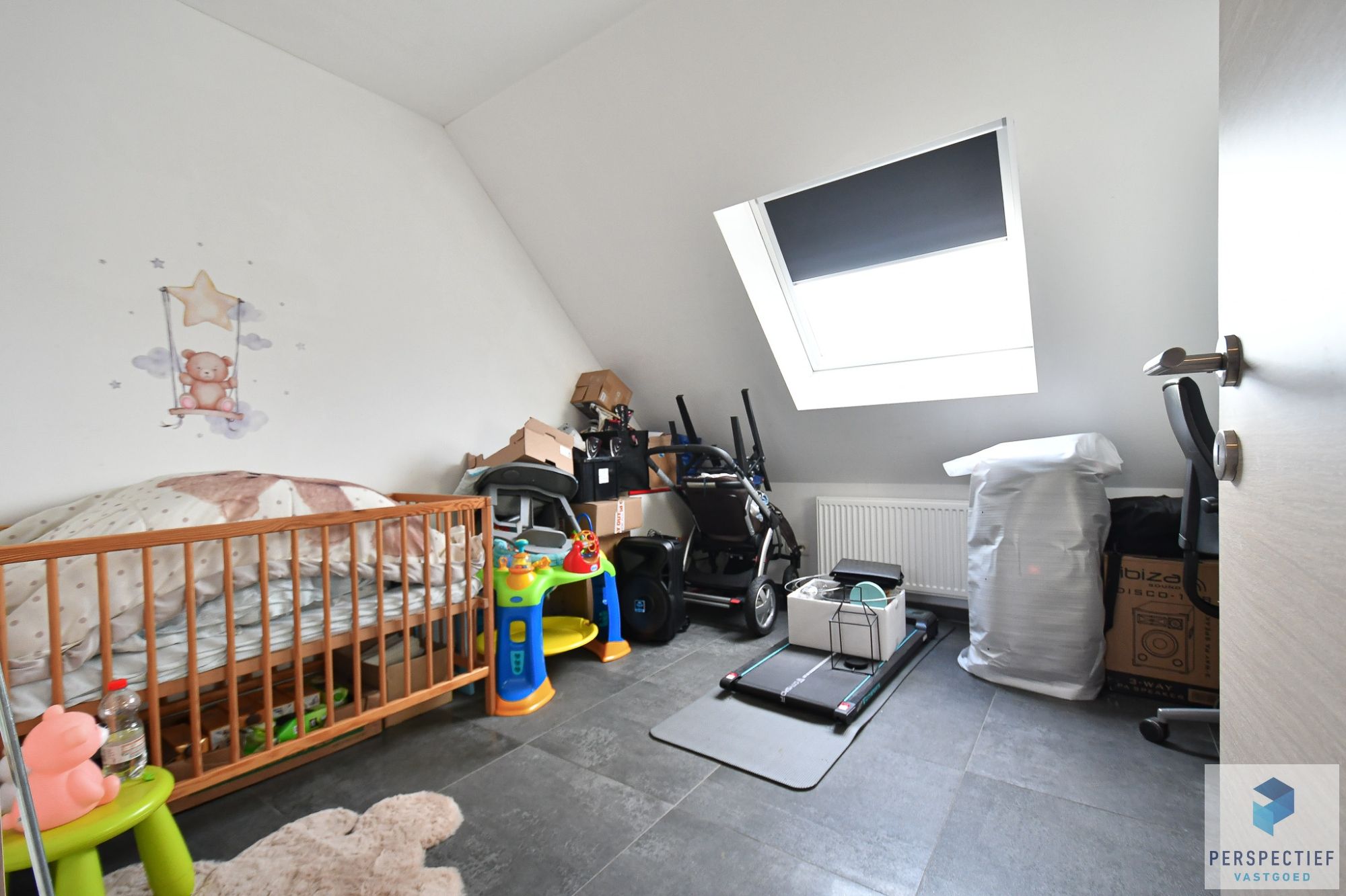 BEZOEKMOMENT WOENSDAG 26/11 VAN 16U30 TOT 18U |  Half vrijstaande woning met 3 SLPKS, TUIN & CARPORT foto 11