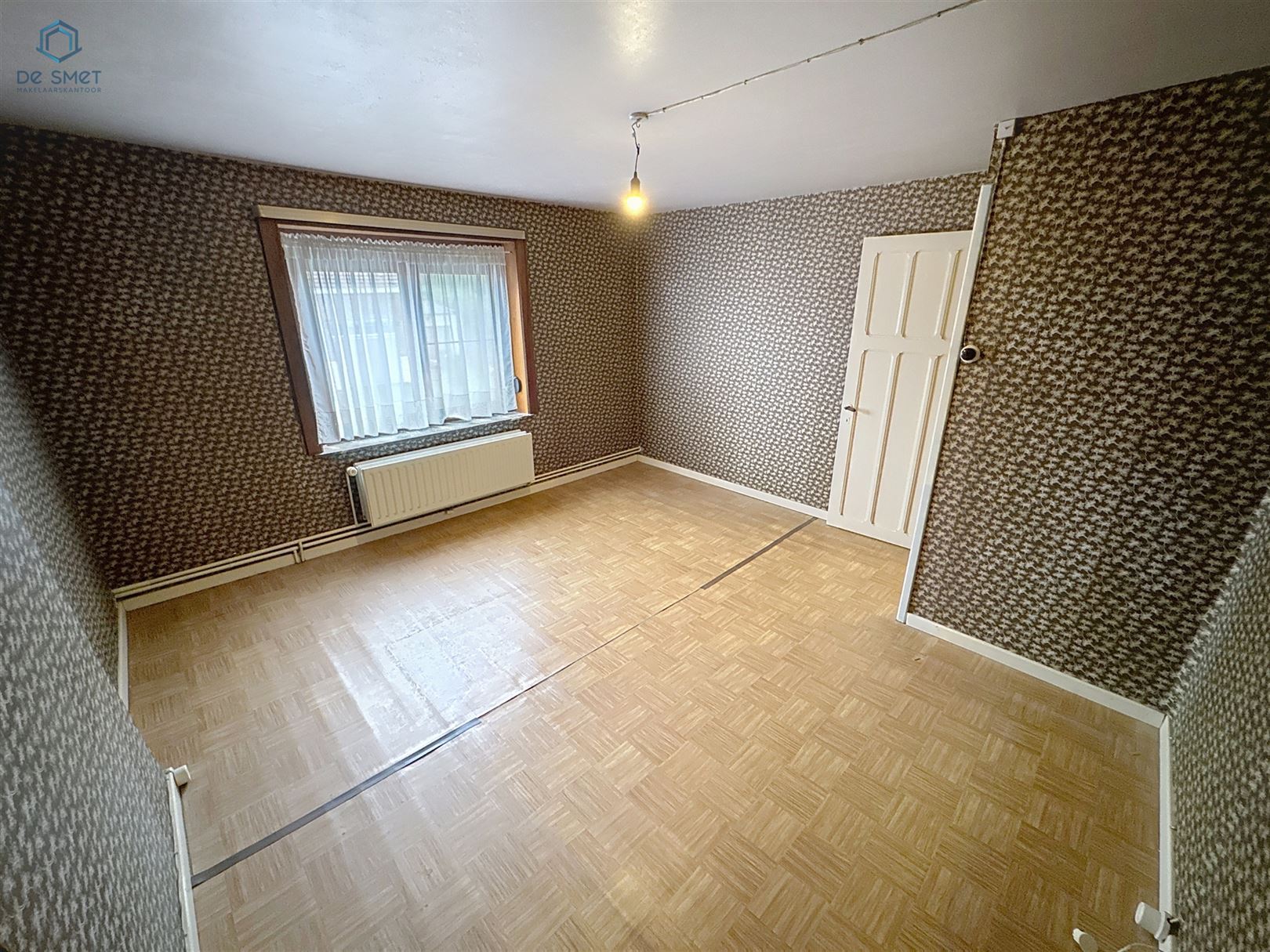 Charmante te renoveren gezinswoning met 4 slaapkamers, garage en grote tuin rustige ligging in Viane foto 11