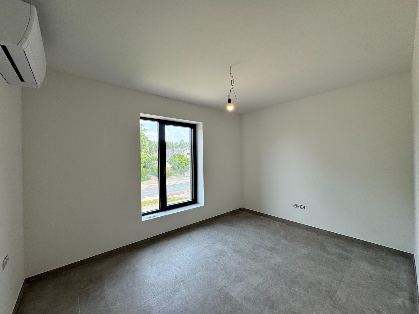 Te huur in Zutendaal - Energiezuinige nieuwbouwwoning met drie slaapkamers foto 8