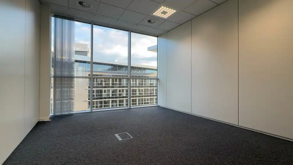 Standalone kantoorgebouw te koop langs R4 in Merelbeke-Melle foto 5