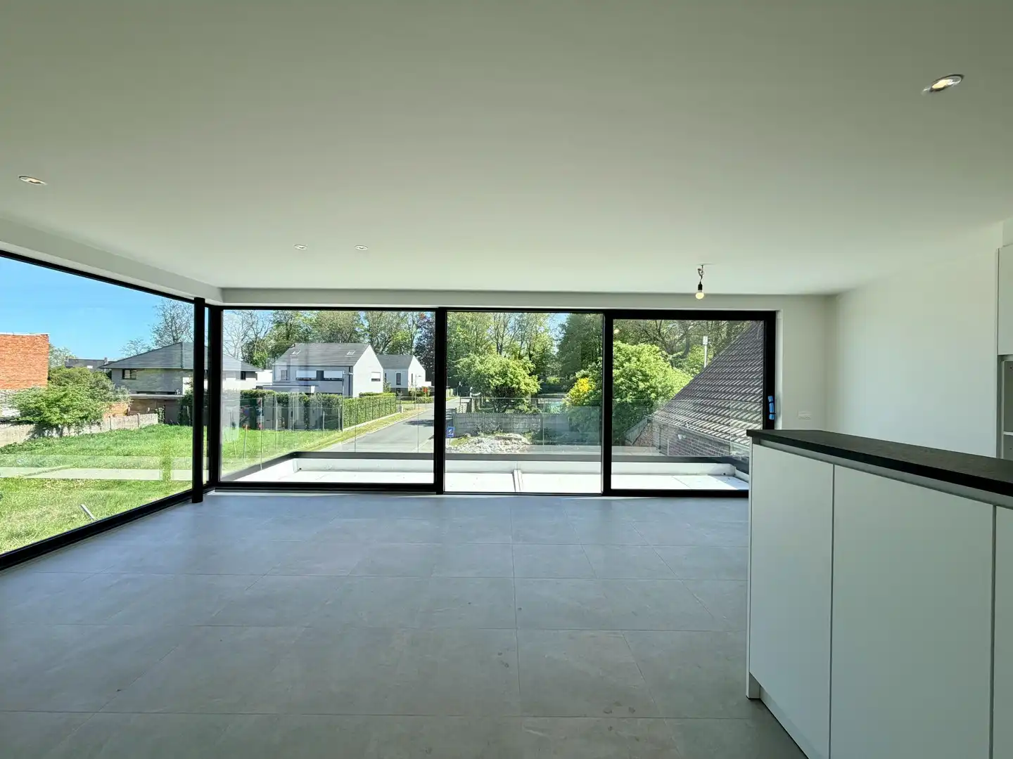 Nieuwbouwappartement met 2 slaapkamers te centrum Tielt! foto 4