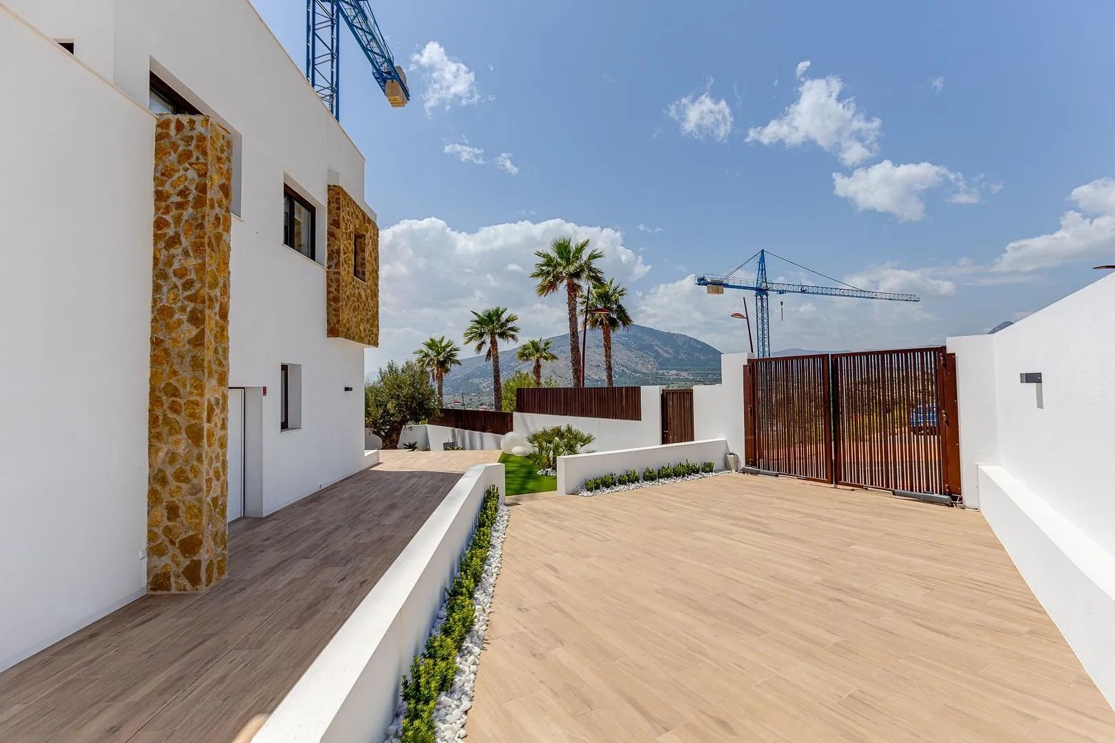 Moderne luxe nabij Benidorm: ontdek jouw droomvilla! foto 24