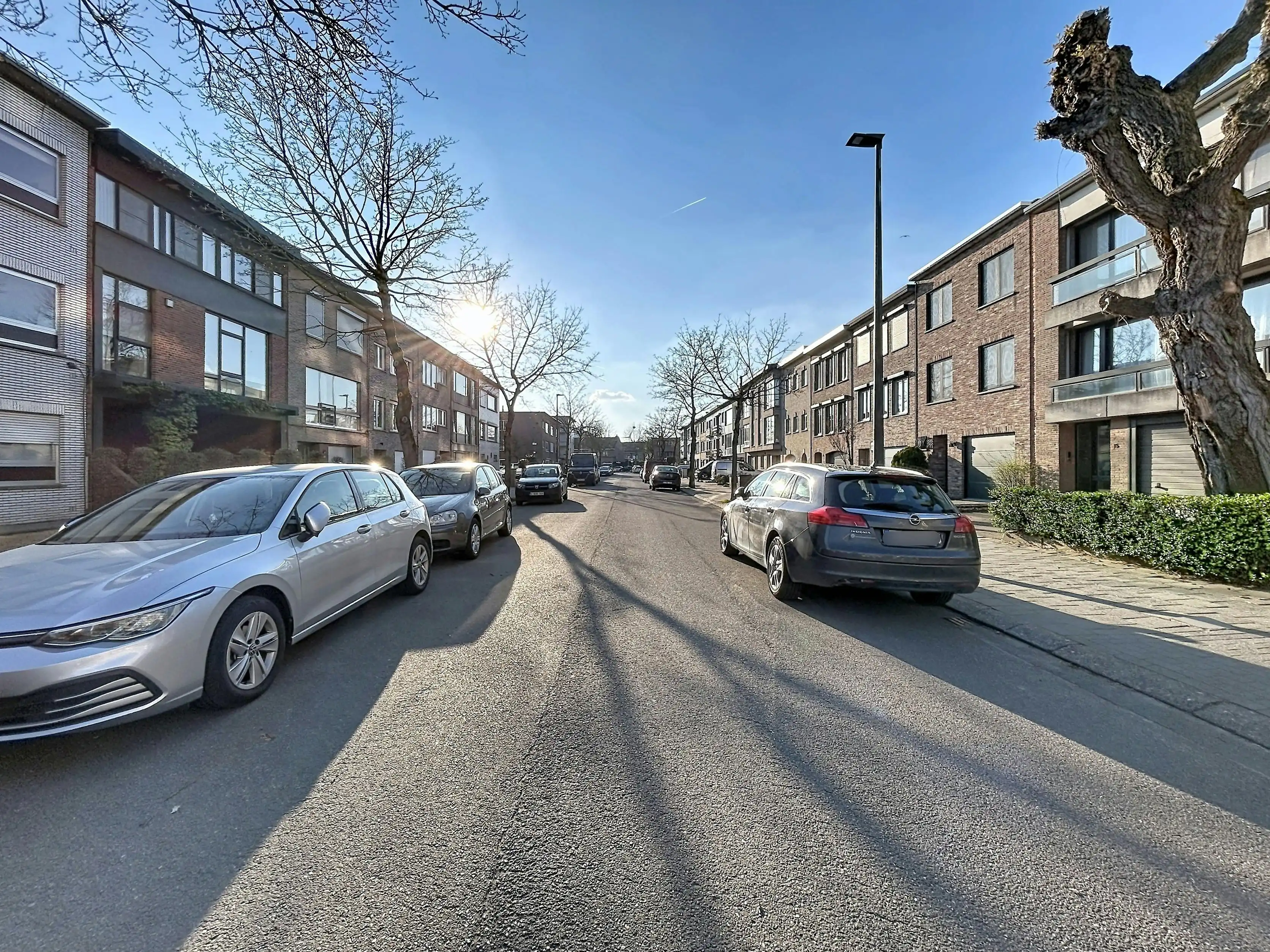 Garagebox te koop in Merksem op toplocatie foto 11