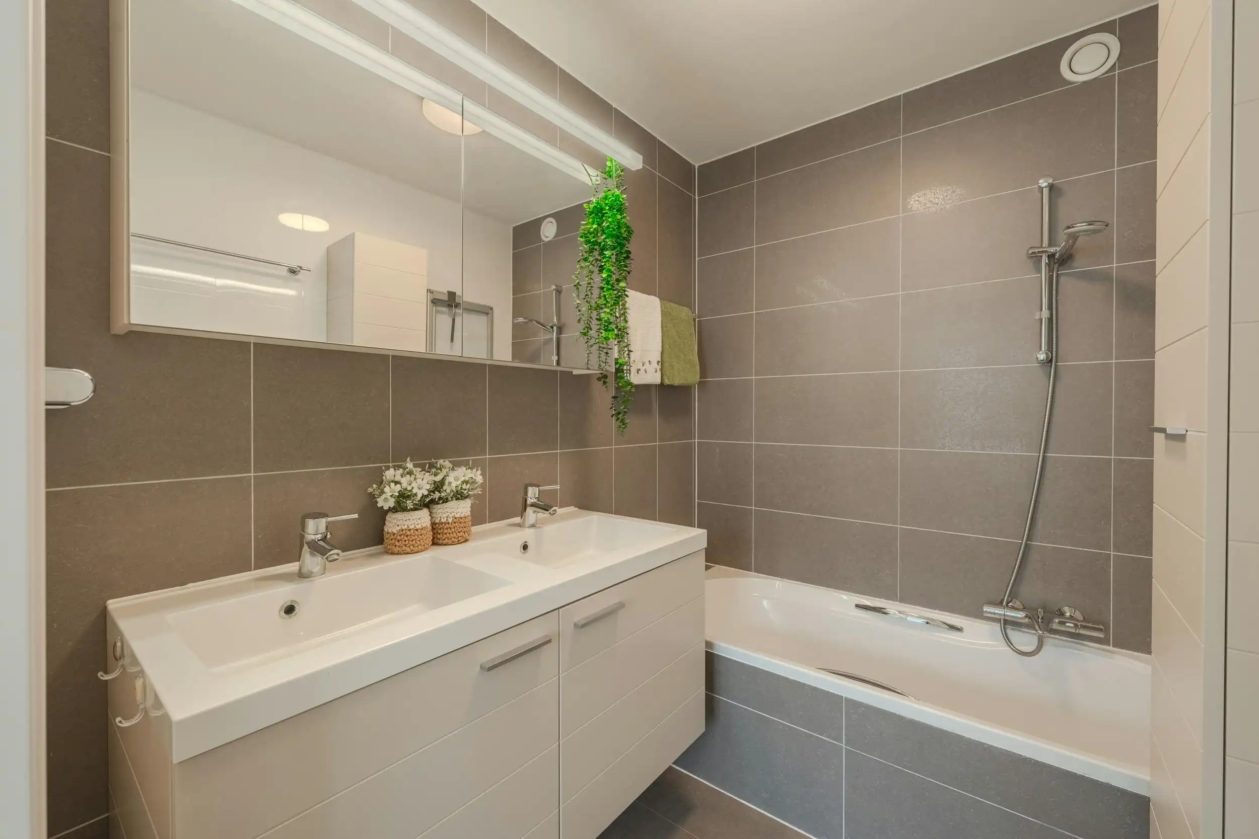 Schitterend 1-slaapkamerappartement met terras te Oostende foto 18
