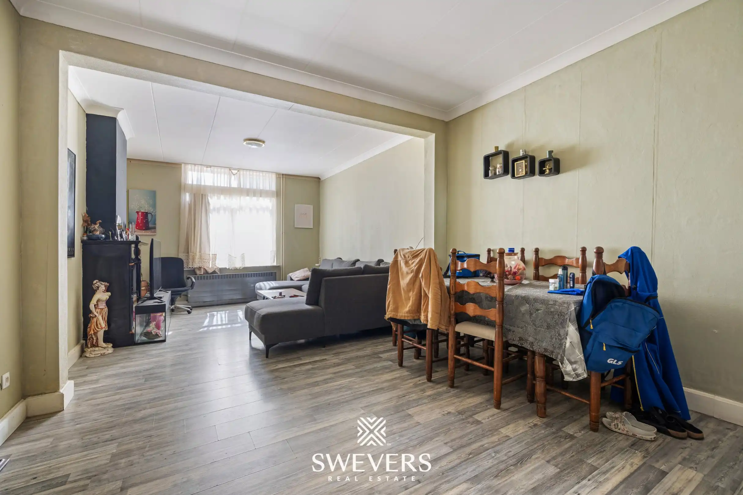 Gerenoveerd investeringspand met 2 verhuurde appartementen te Leopoldsburg foto 7