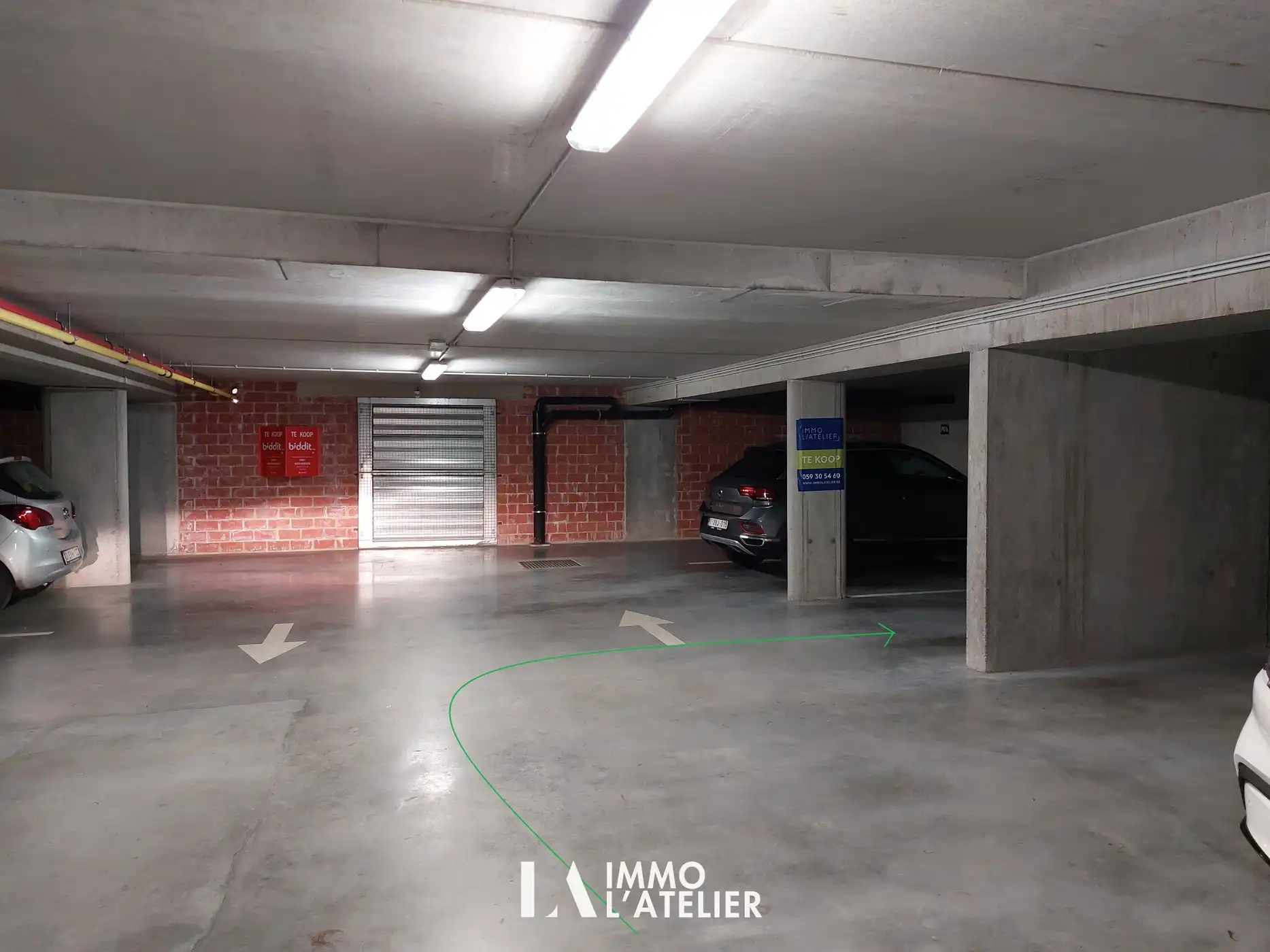 Overdekte staanplaats te Nieuwpoort-Stad. foto 3