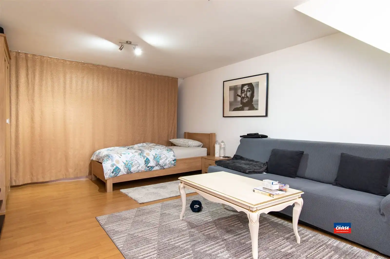 Instapklare rijwoning met vier slaapkamers en twee badkamers foto 19