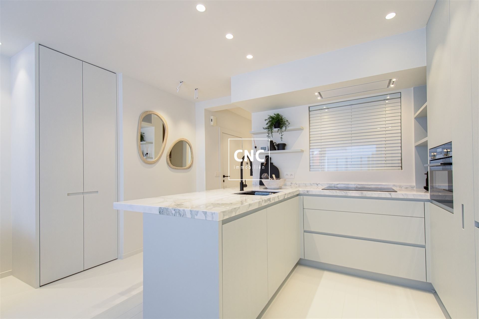 Gerenoveerd appartement in Knokke op fantastische locatie foto 4