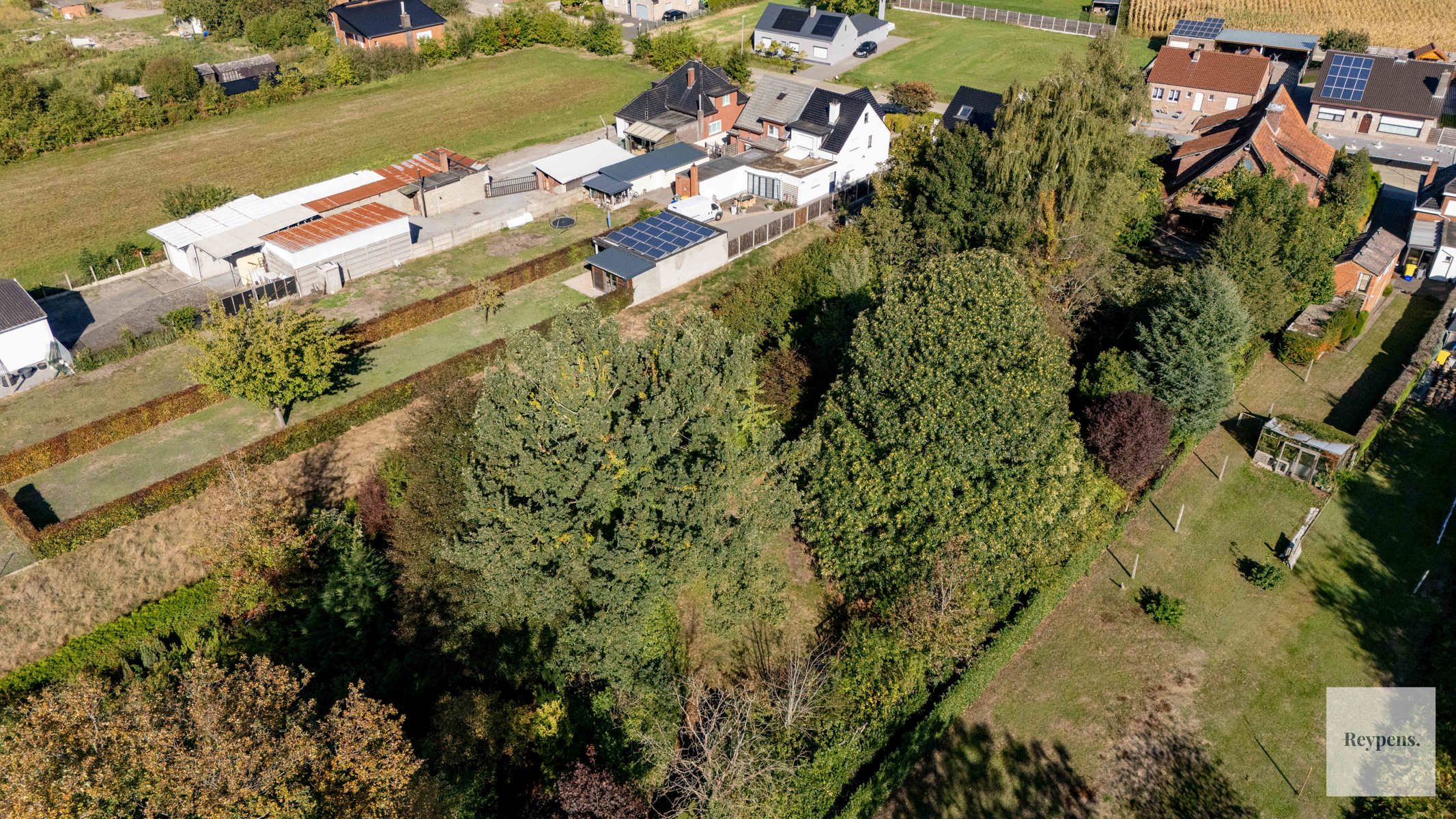 Prachtige landelijke stijlvilla met grote parktuin foto 36