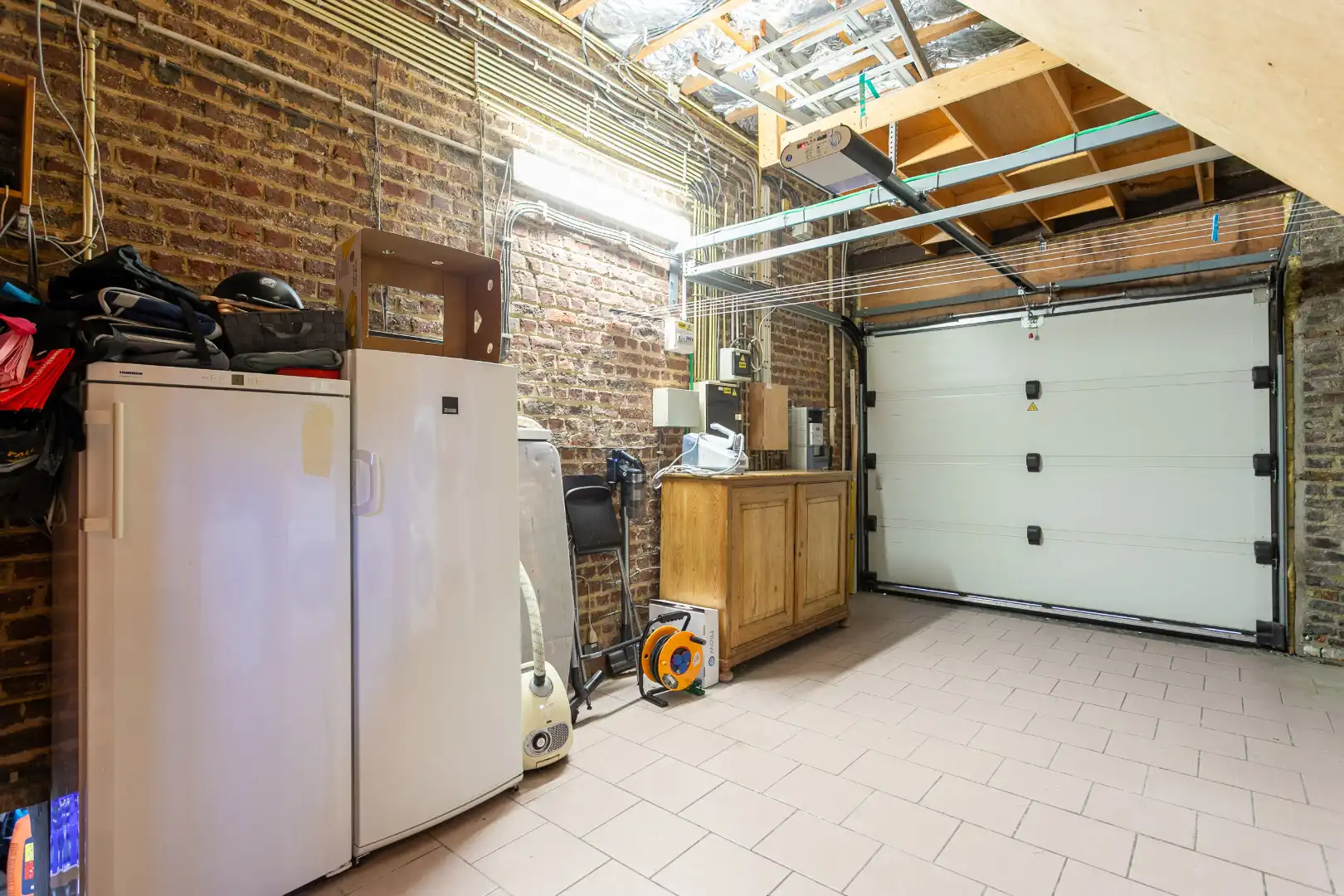 Instapklare driegevelwoning met 4 slpk te Lembeek foto 25