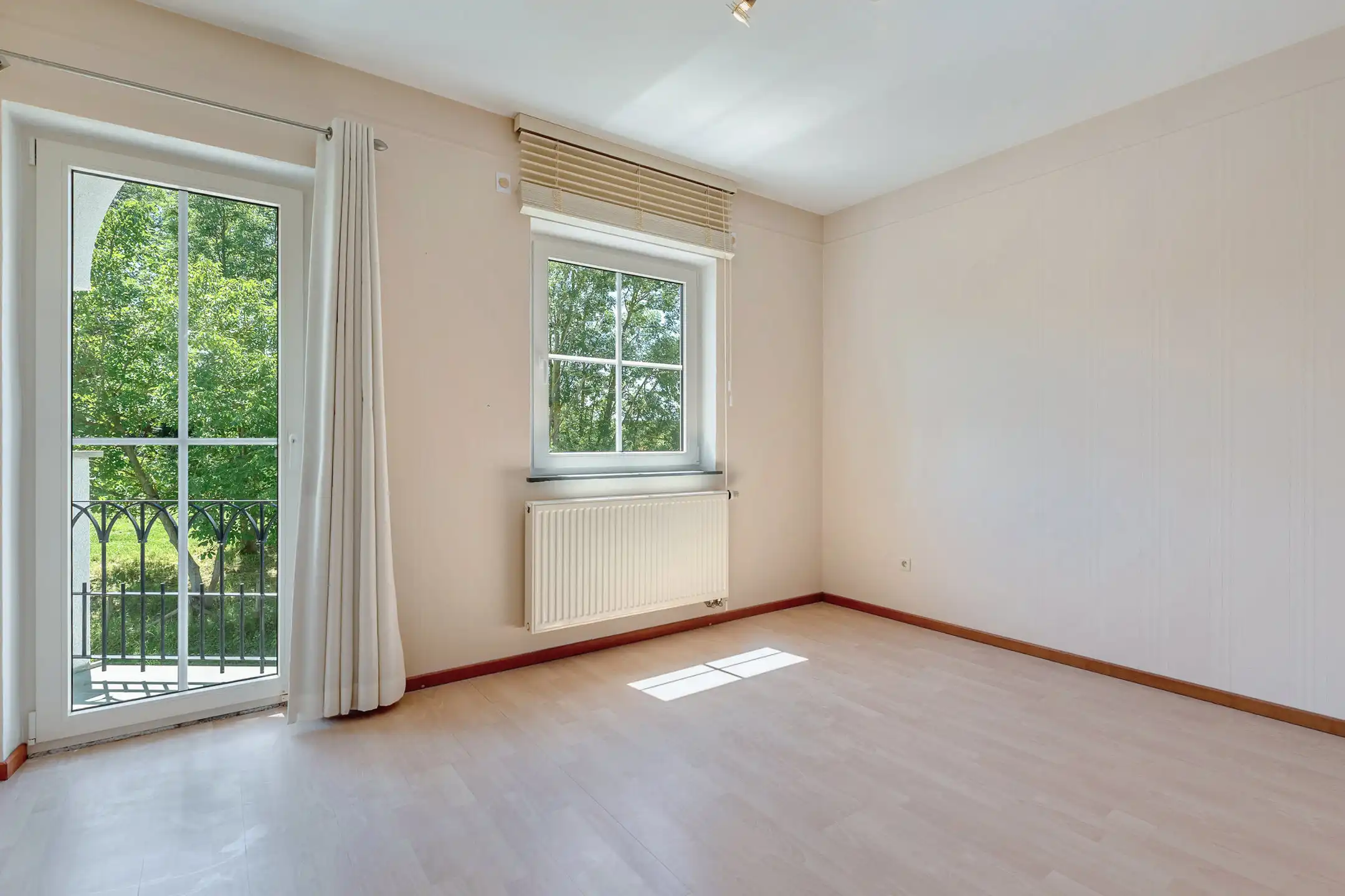 Mooie villa met achterliggende weide te Membruggen foto 18