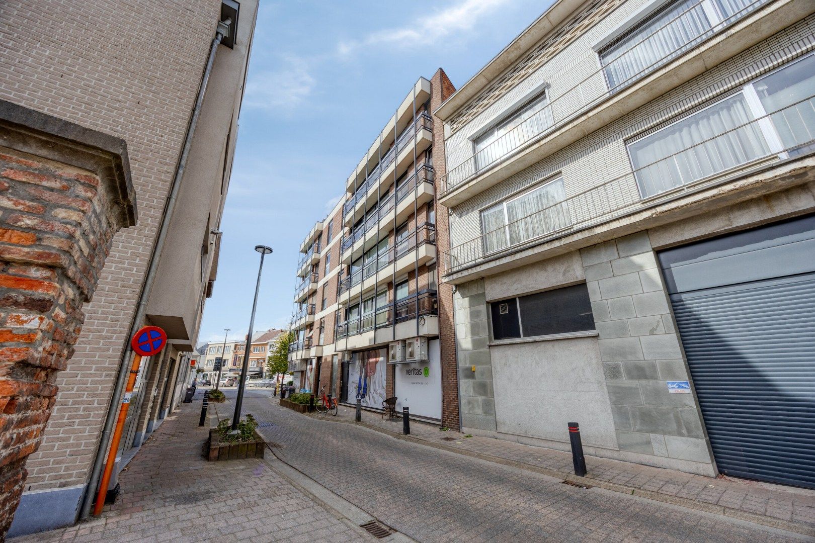 Verzorgd appartement met 2 slpks, gelegen in het centrum van Mol !  foto 11