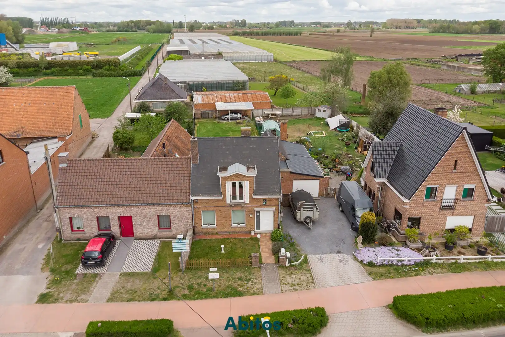 Te renoveren woning met ruime tuin in Beervelde, Lochristi foto 18