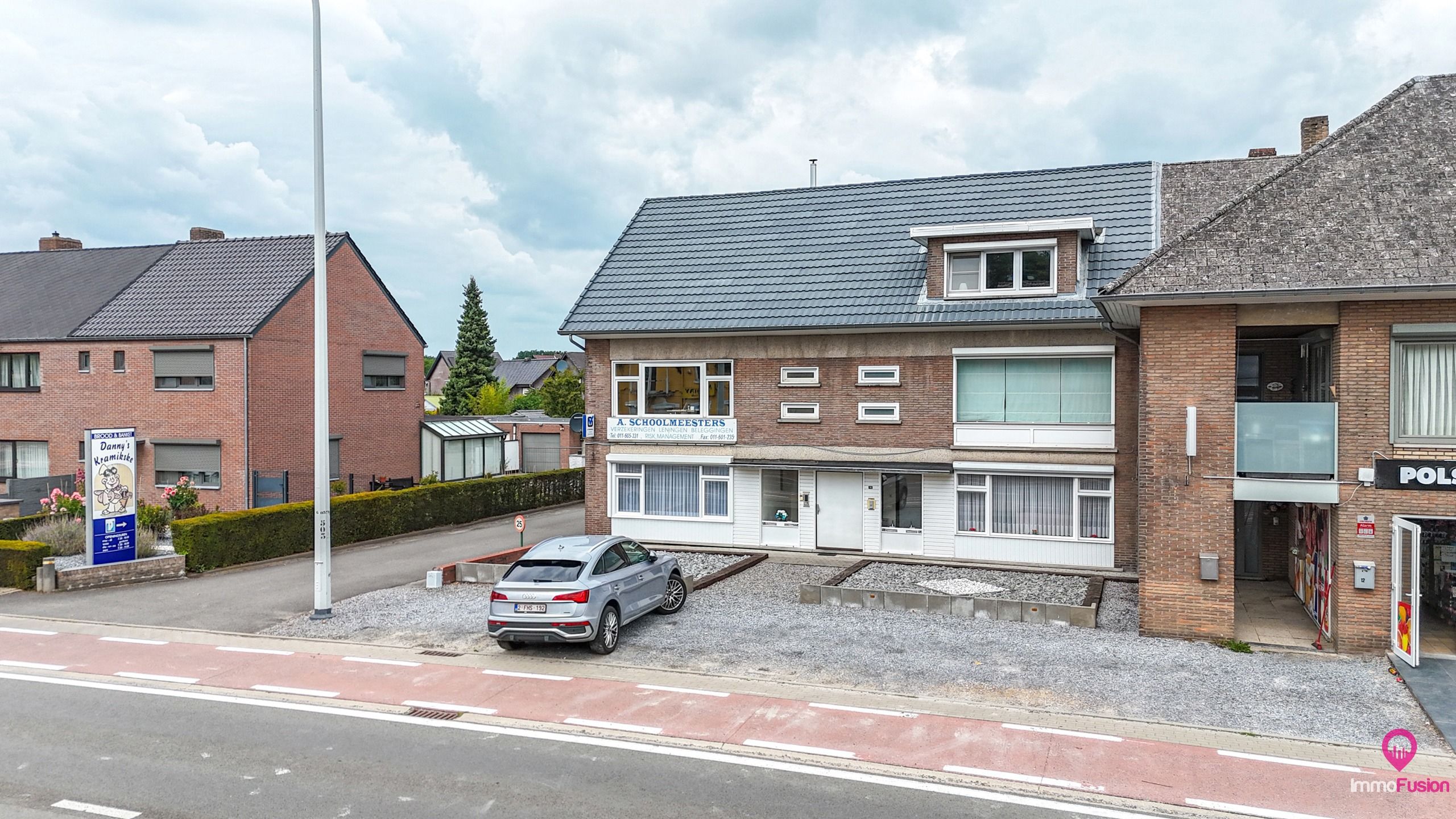 2 slpkm Appartement met groot terras centrum van Helchteren! foto 35