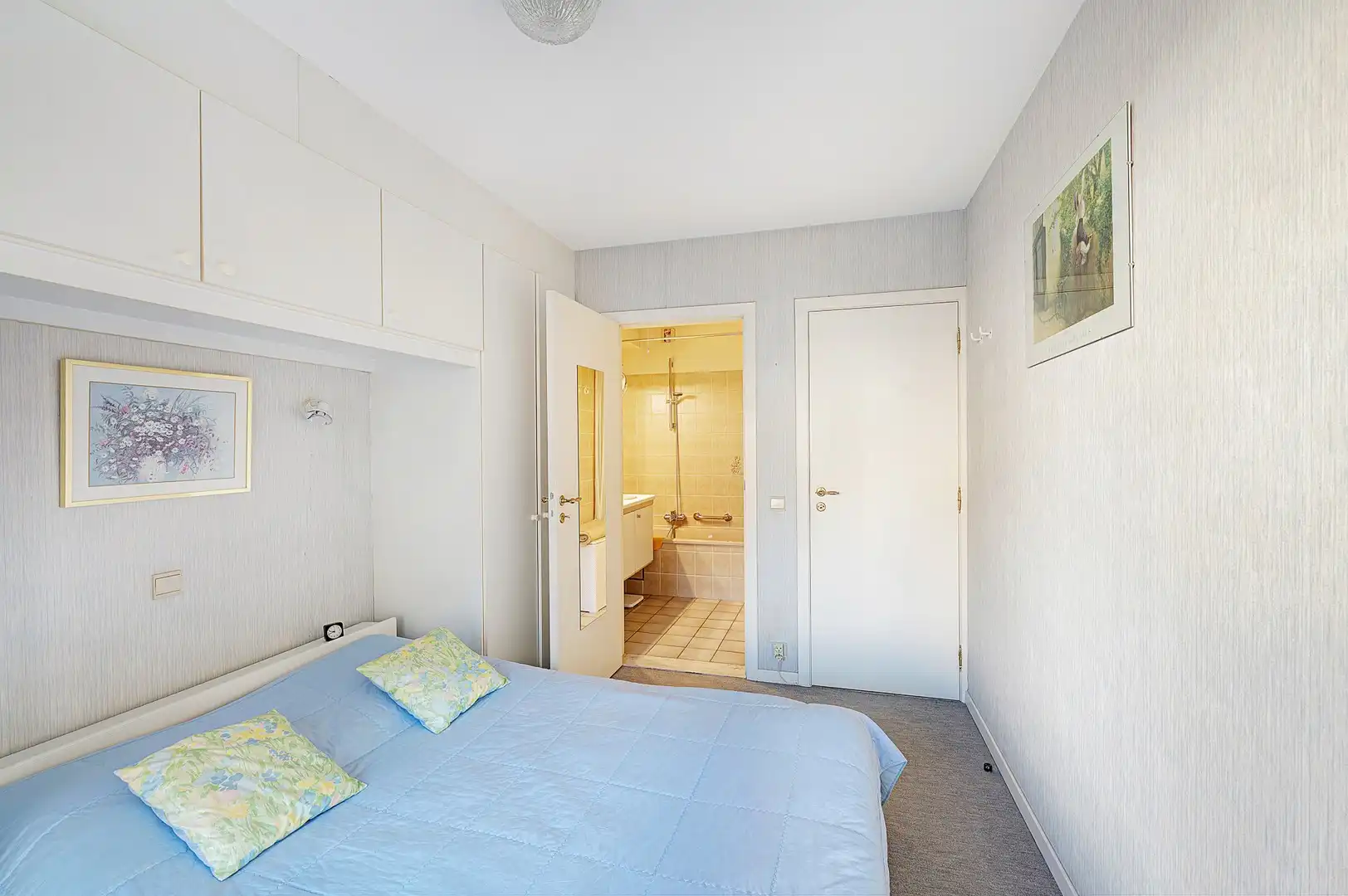 Goed gelegen appartement met zijdelings zeezicht. foto 20