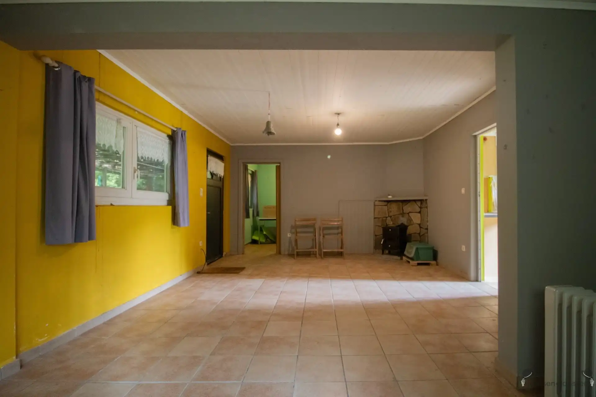 Bungalow met 2 slaapkamers op perceel van 885 m² foto 3