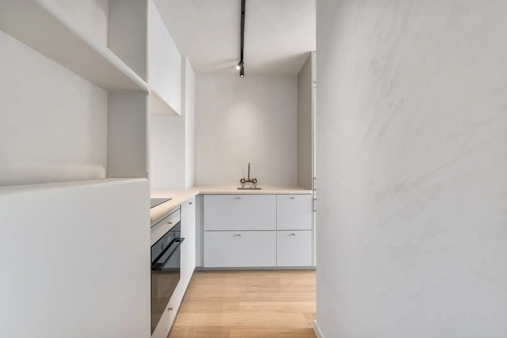 Stijlvol vernieuwd 1-slaapkamerappartement in residentie Sombrero foto 2