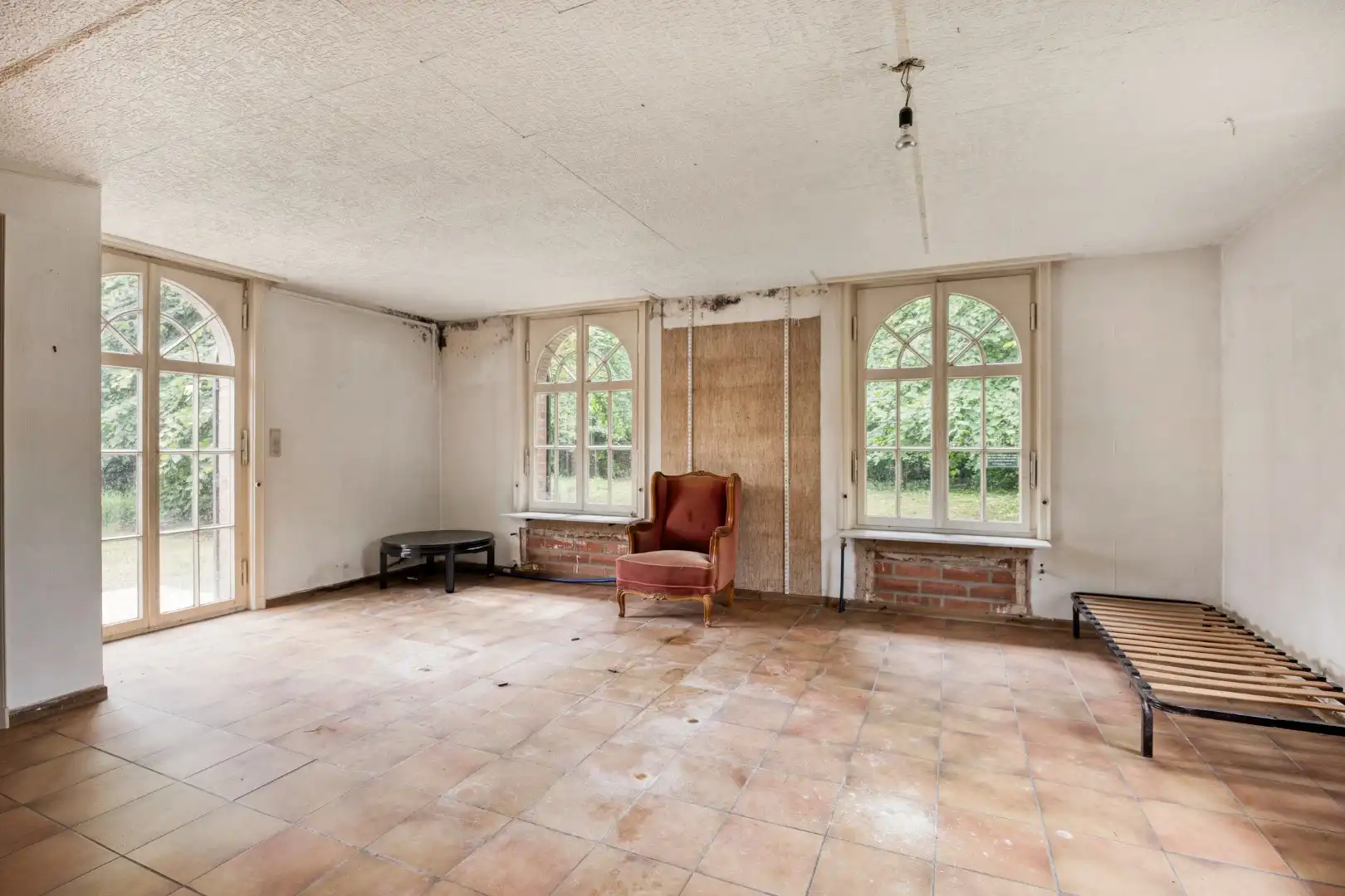 Te renoveren villa aan het kasteel ten Bogaerde foto 9