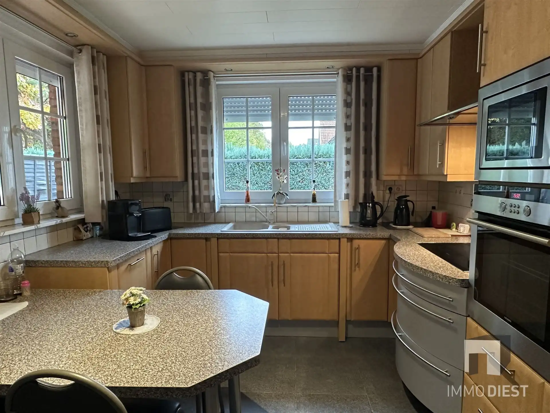 Woning met zicht op weiden, nabij station Diest foto 8