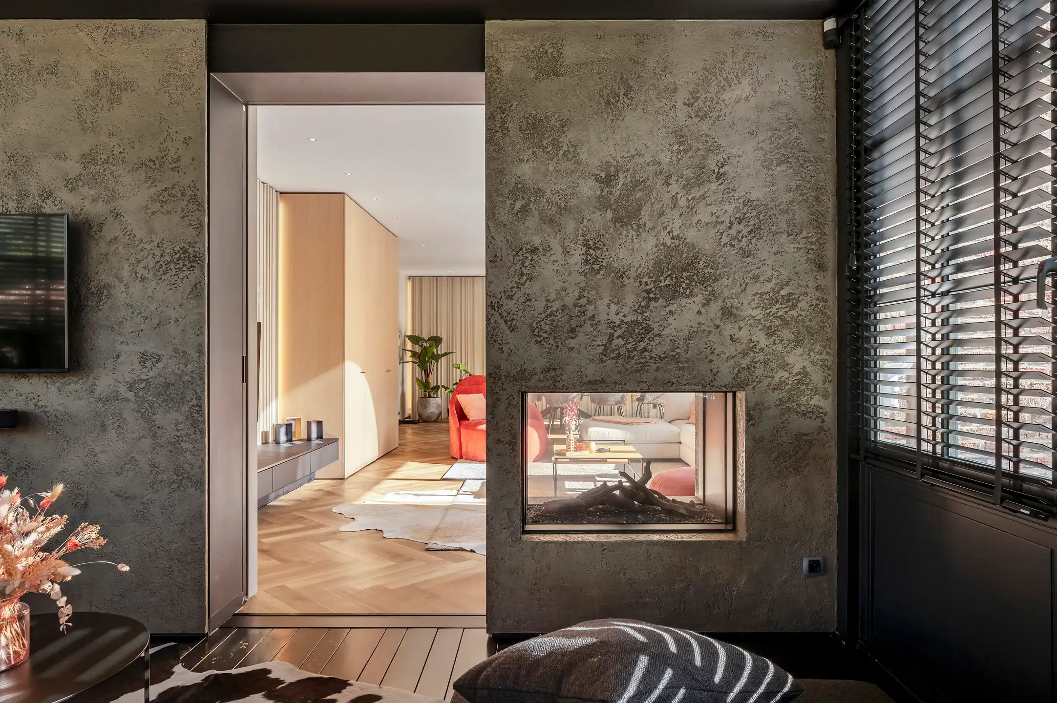 Topvilla met paardenaccomodatie, infinity-pool en 2e woning! foto 15