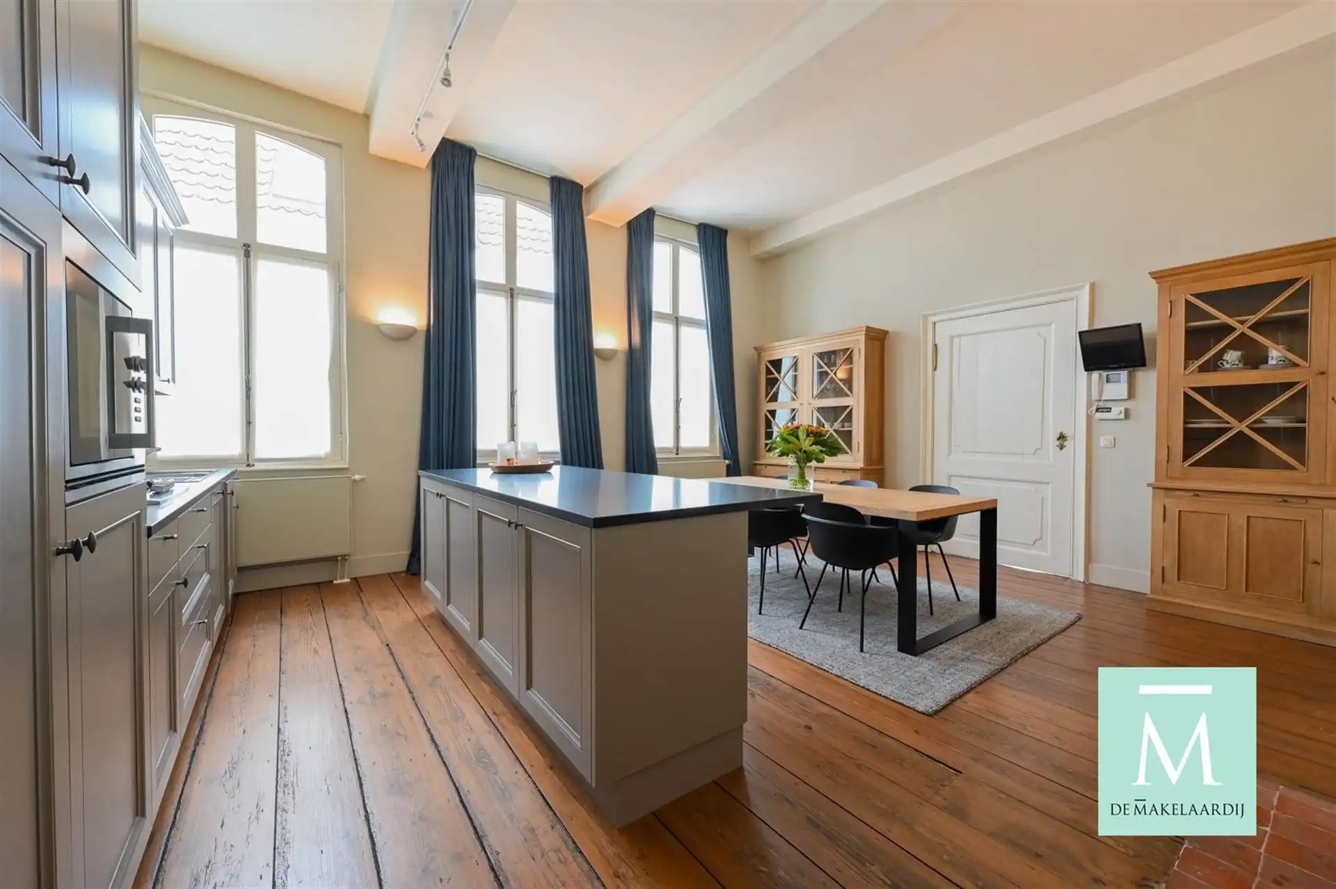 Gemeubeld 'Luxe' appartement te Mechelen foto 6