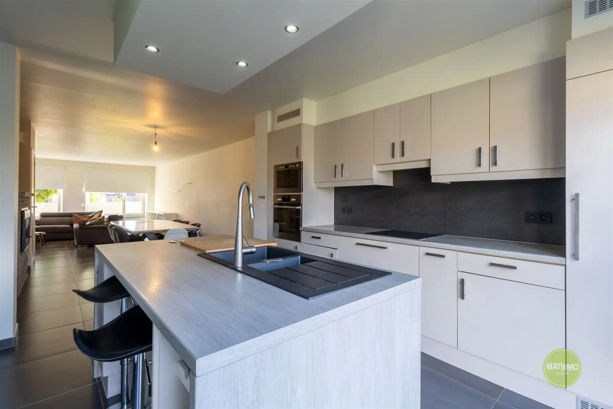 Instapklare gezinswoning met tuin in Dessel foto 4