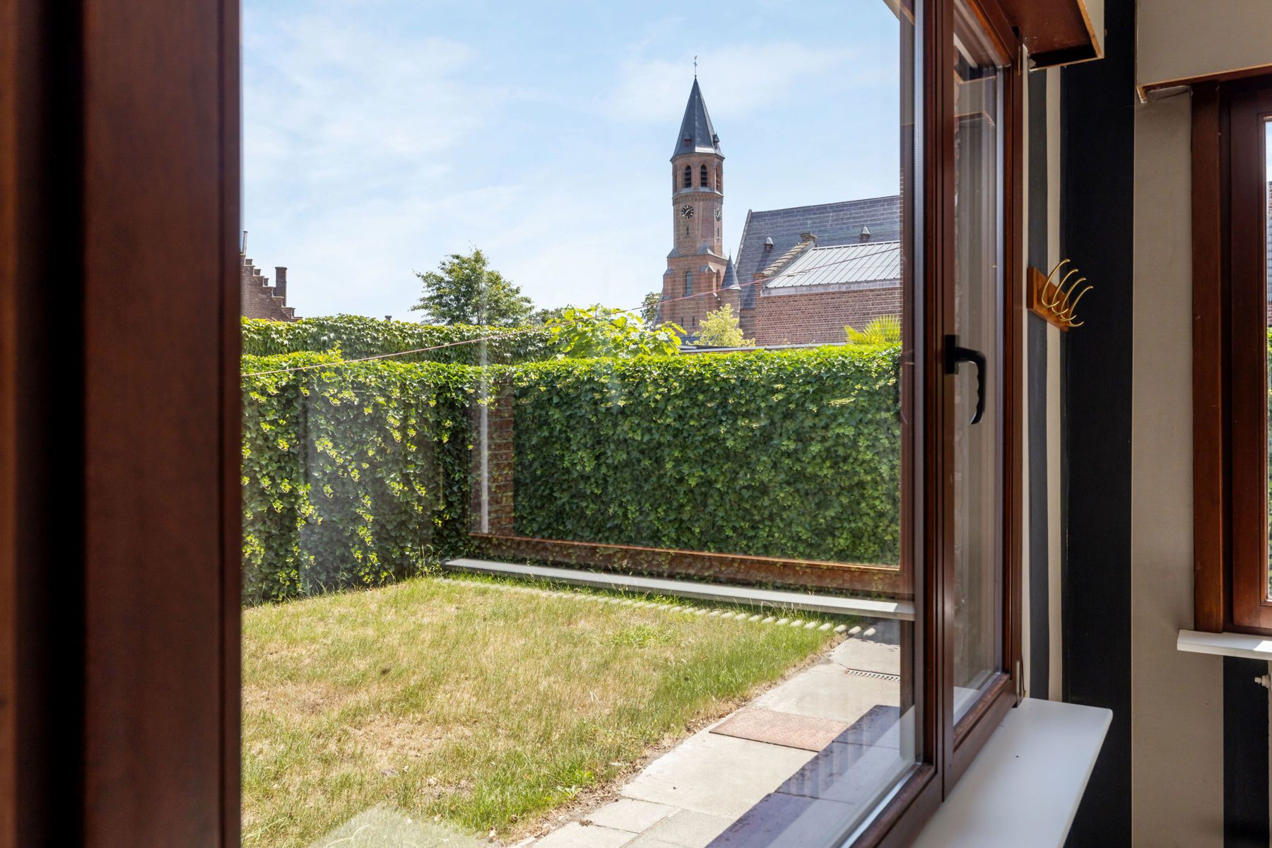 Ruime woning met handelsmogelijkheden - 3 slpk - Balgerhoeke foto 10