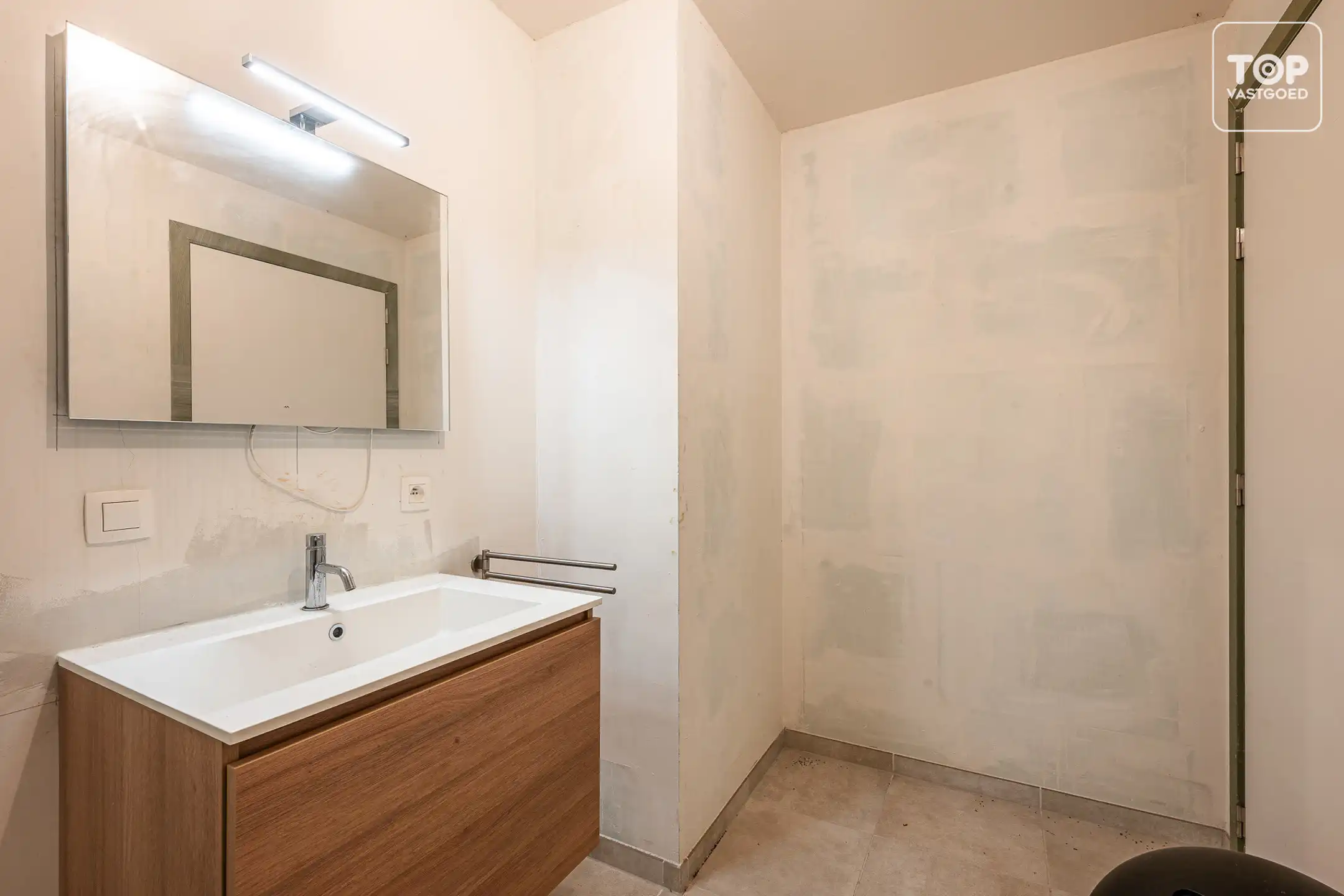Instapklaar gelijkvloers appartement met EPC A en gezellig terras foto 13