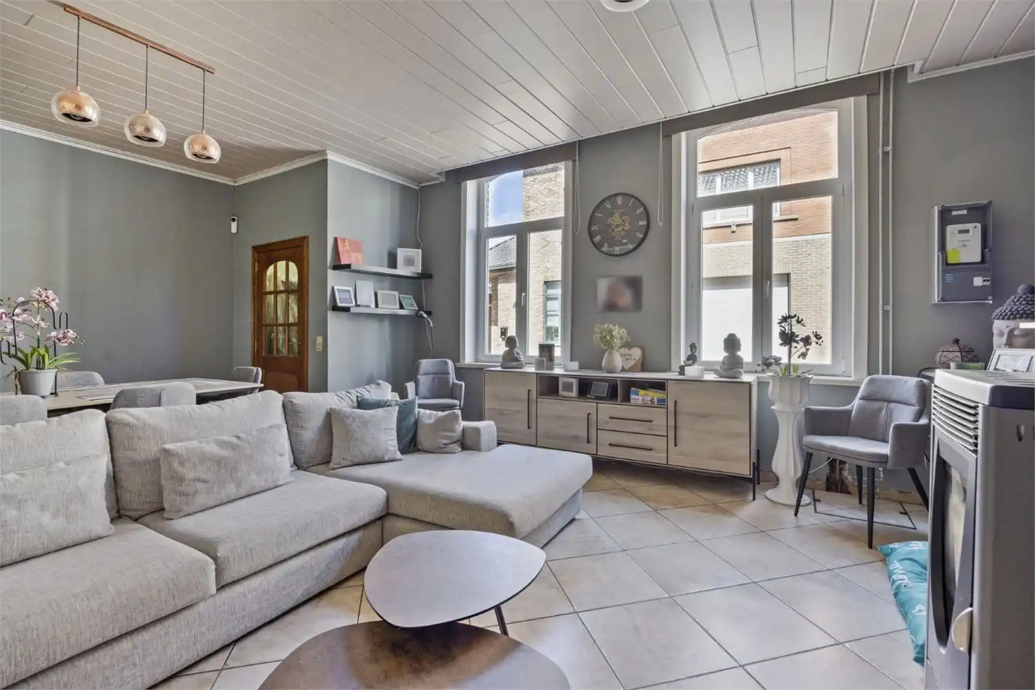 Verrassend ruime instapklare woning met 6 slaapkamers en zonnige tuin – hartje Meerbeke foto 5