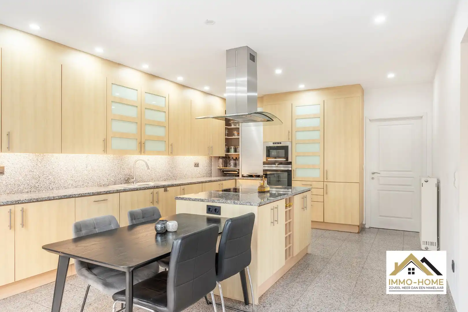 Stijlvolle gezinswoning aan de rand van Berlare foto 8