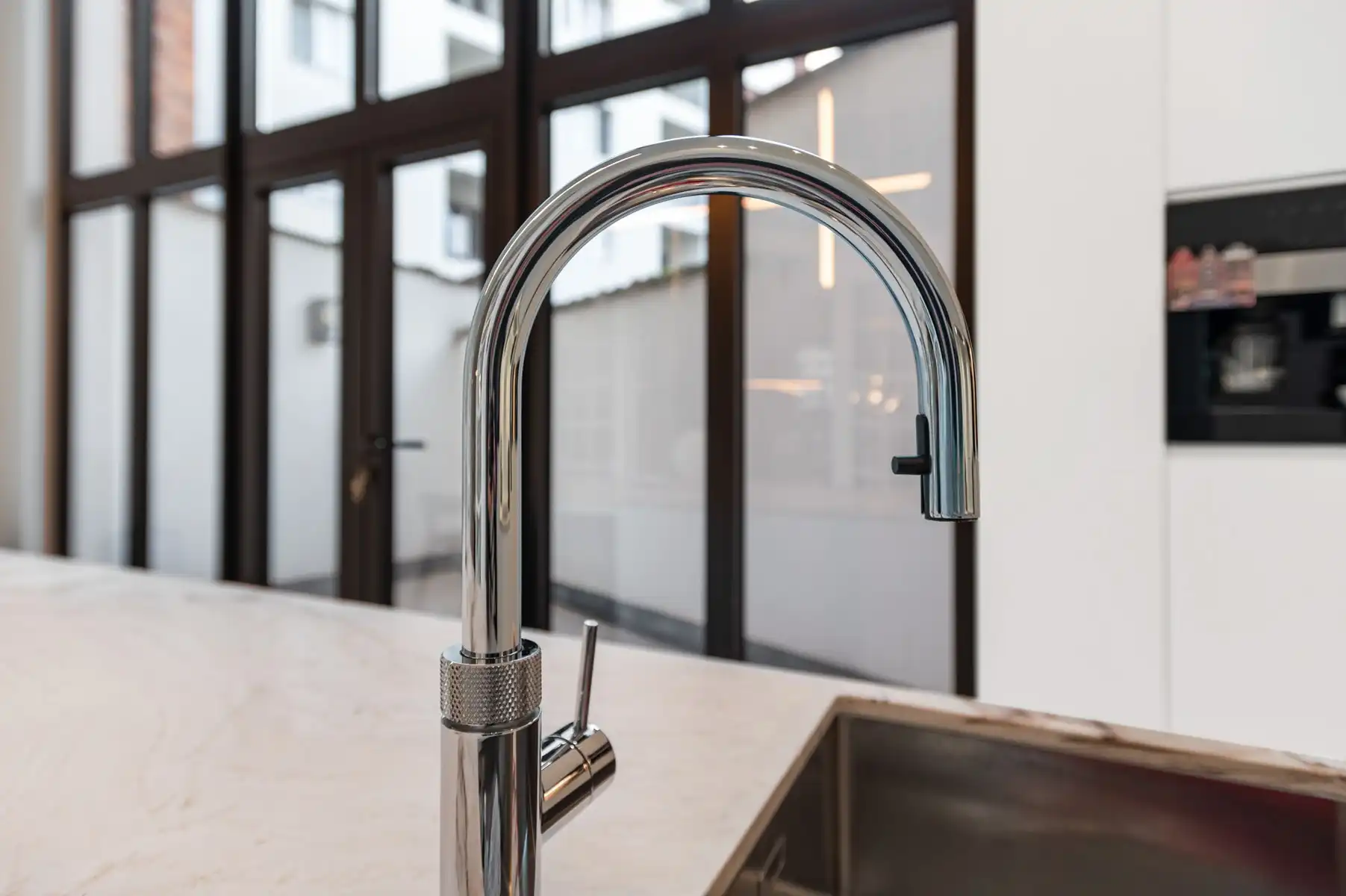 Luxueus wonen op toplocatie met garage foto 9