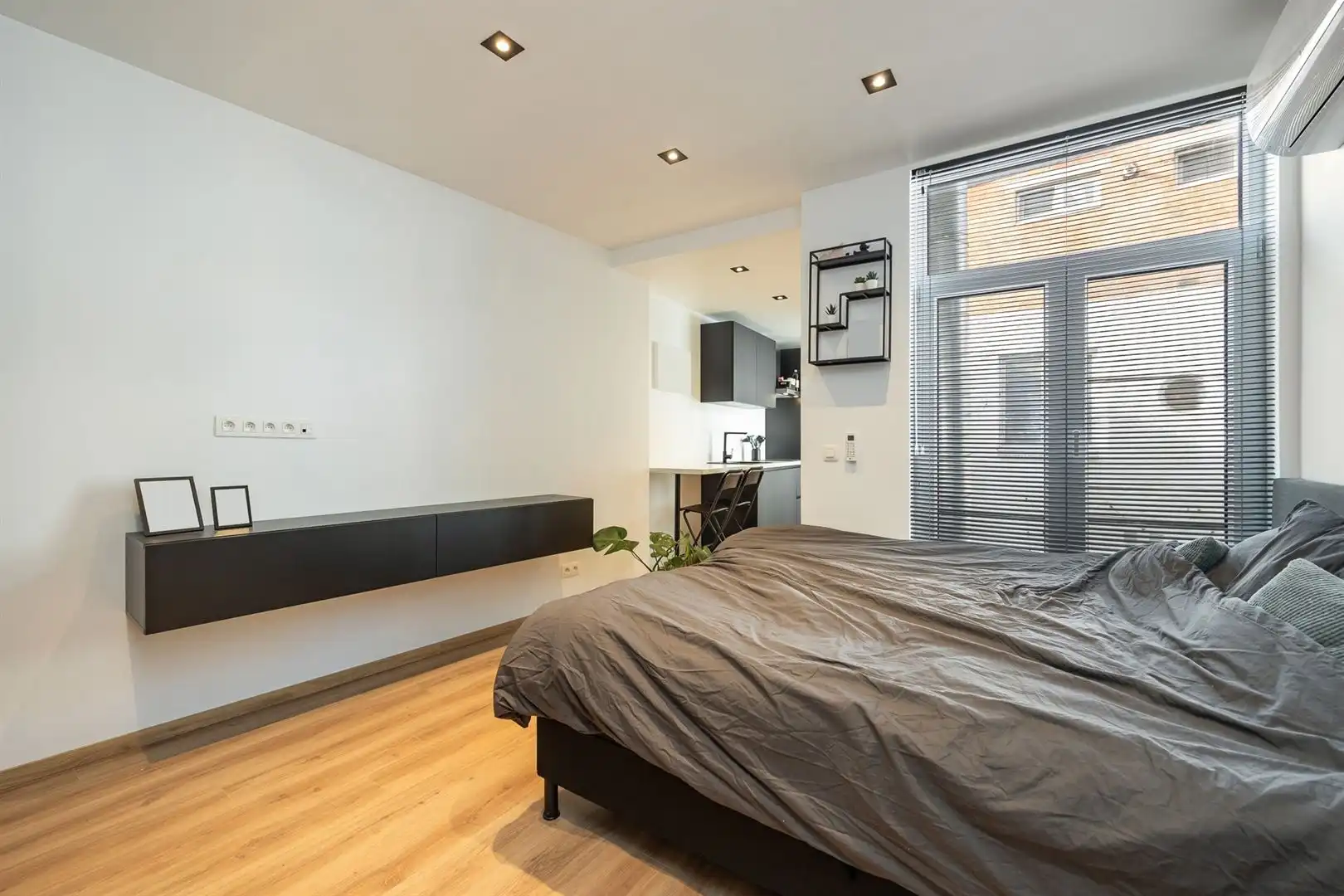 Flat/studio op toplocatie foto 3