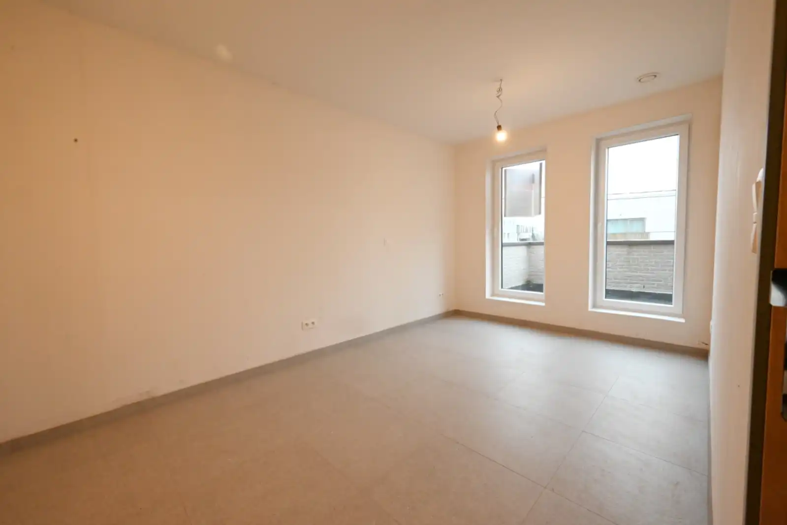 Nieuwbouwappartement te huur in het hartje van Ardooie! foto 7