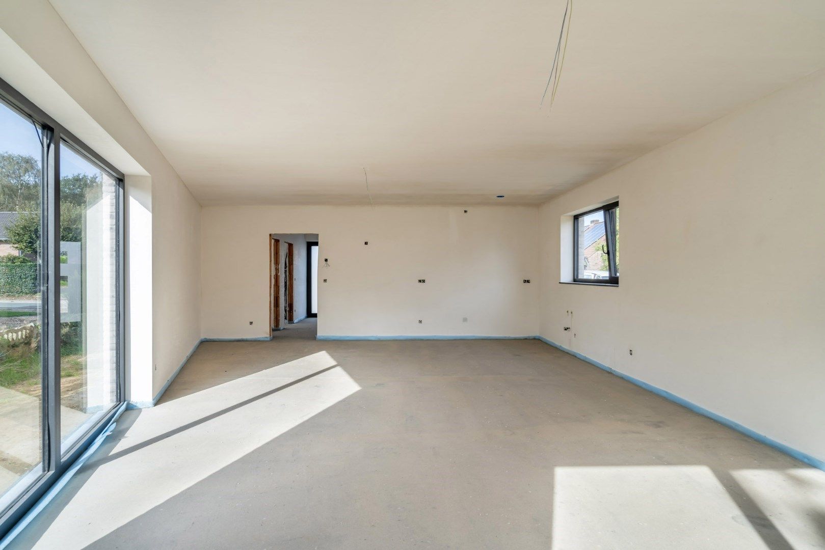 Moderne nieuwbouwwoning met 4 slaapkamers. foto 9