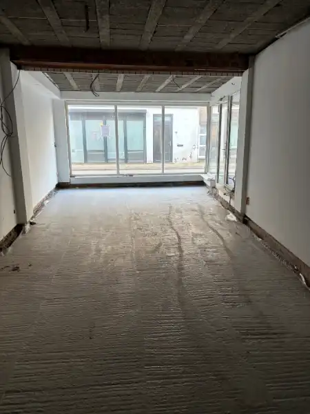 Gelijkvloers handelspand te koop! foto 4