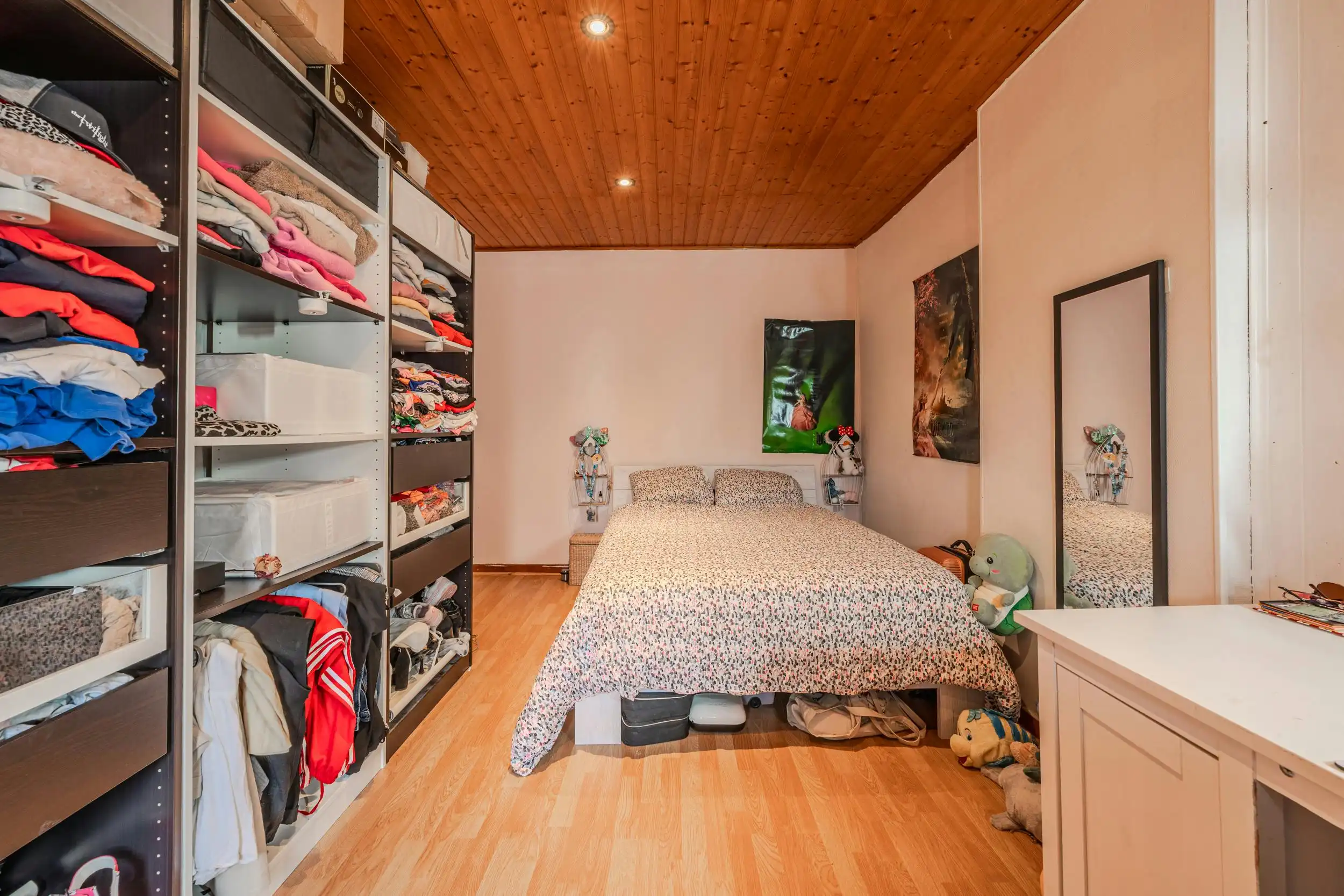 Lichtrijke bel-etage woning met drie slaapkamers te Oostende foto 14