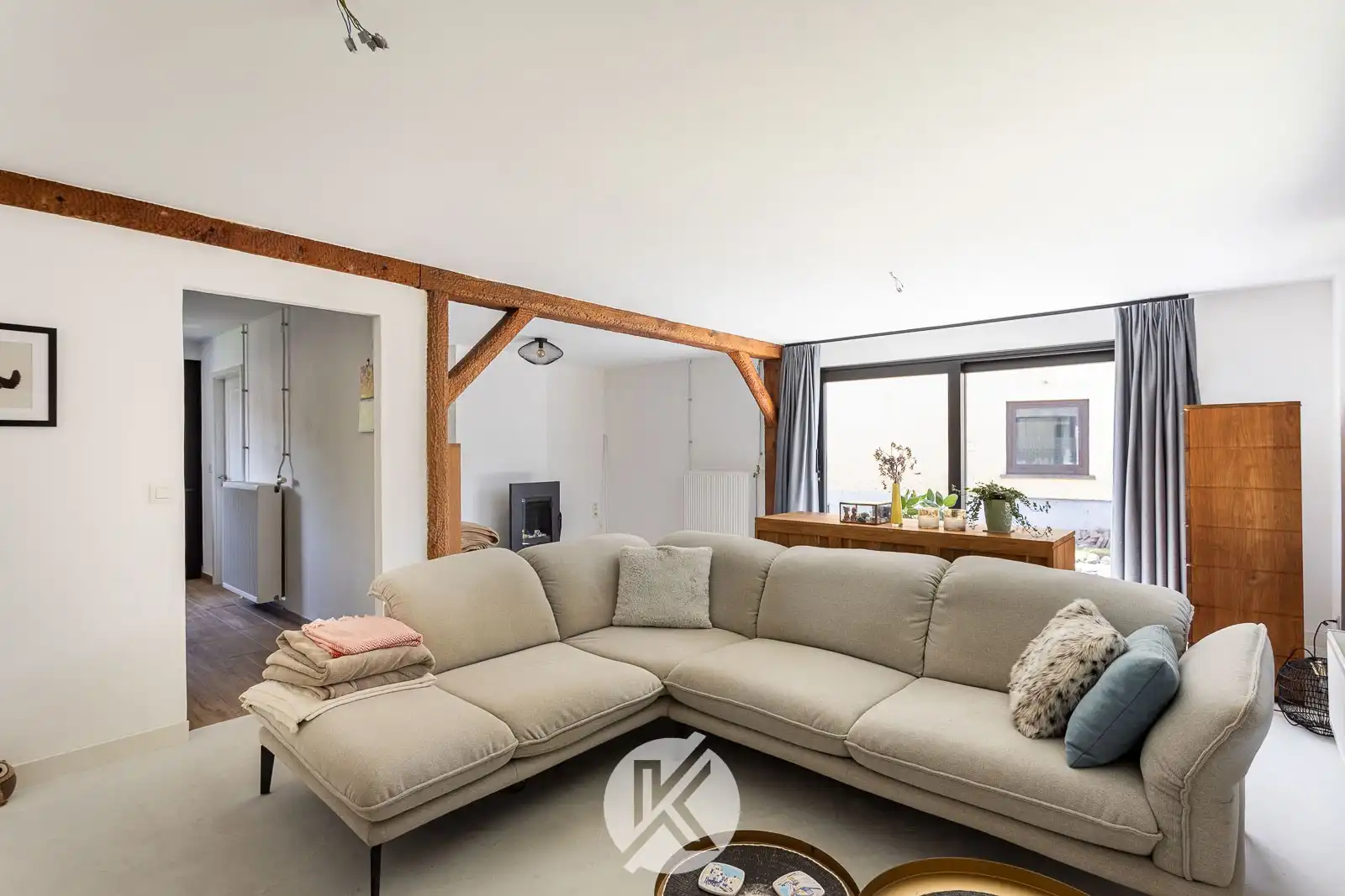 Tijdloze bungalow met stijlvolle afwerking foto 4