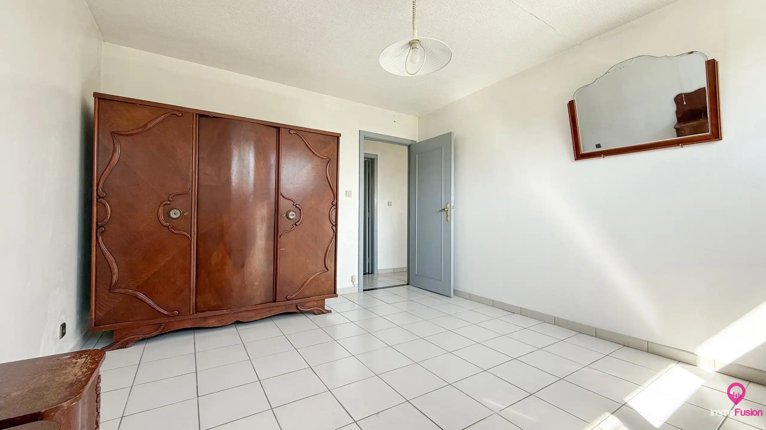 Ruime open bebouwing van 328m² met 5 slpk op toplocatie! foto 23