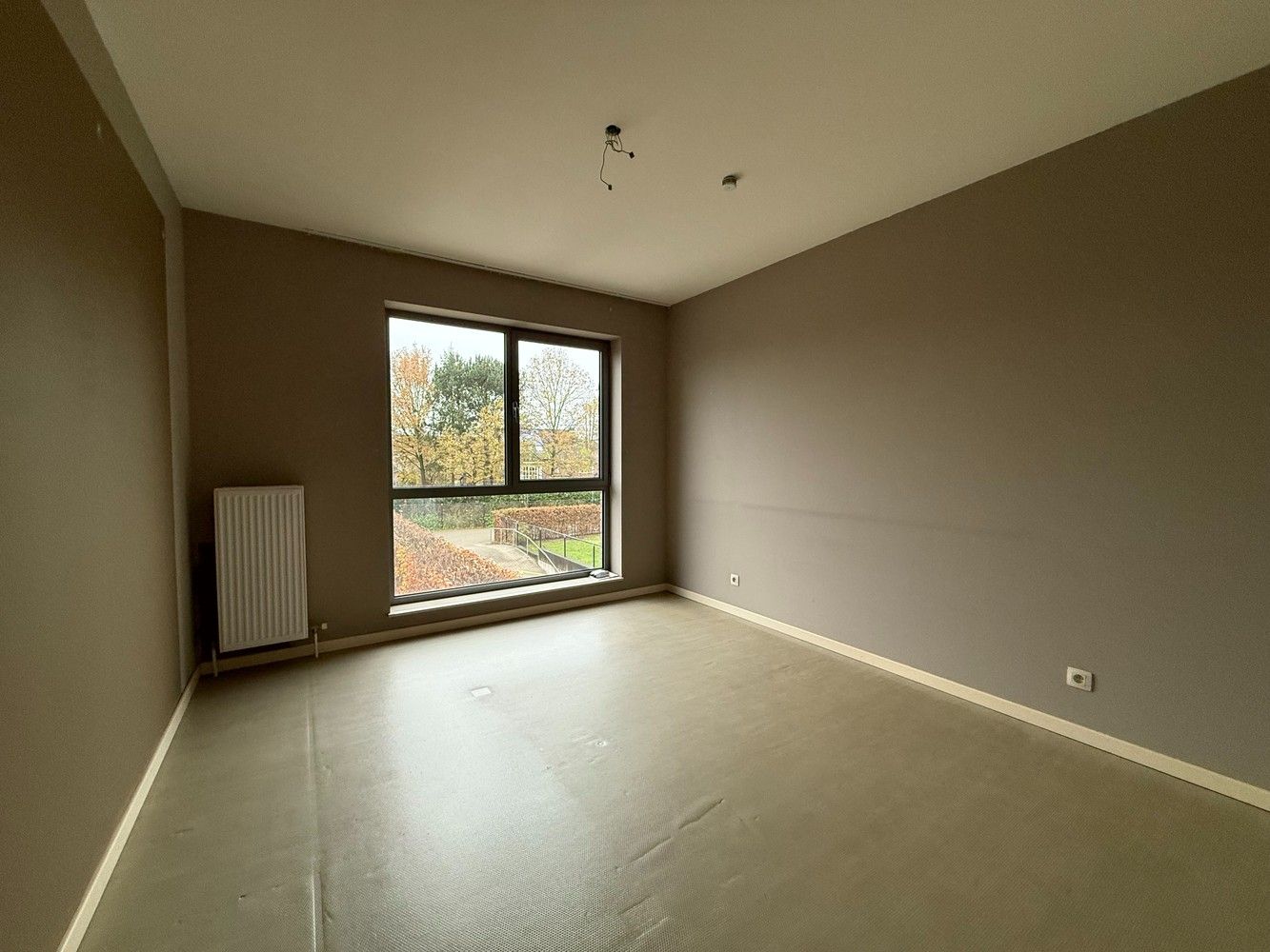 APP. I 2 SLPK I GARAGEBOX I DUFFEL foto 6