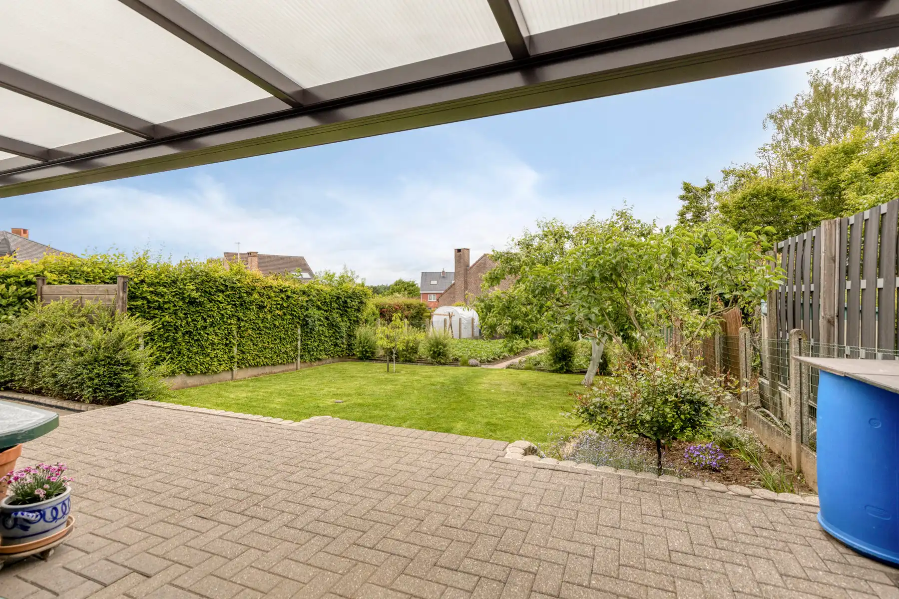 Rustig en goed gelegen driegevelwoning met 3 slaapkamers foto 4