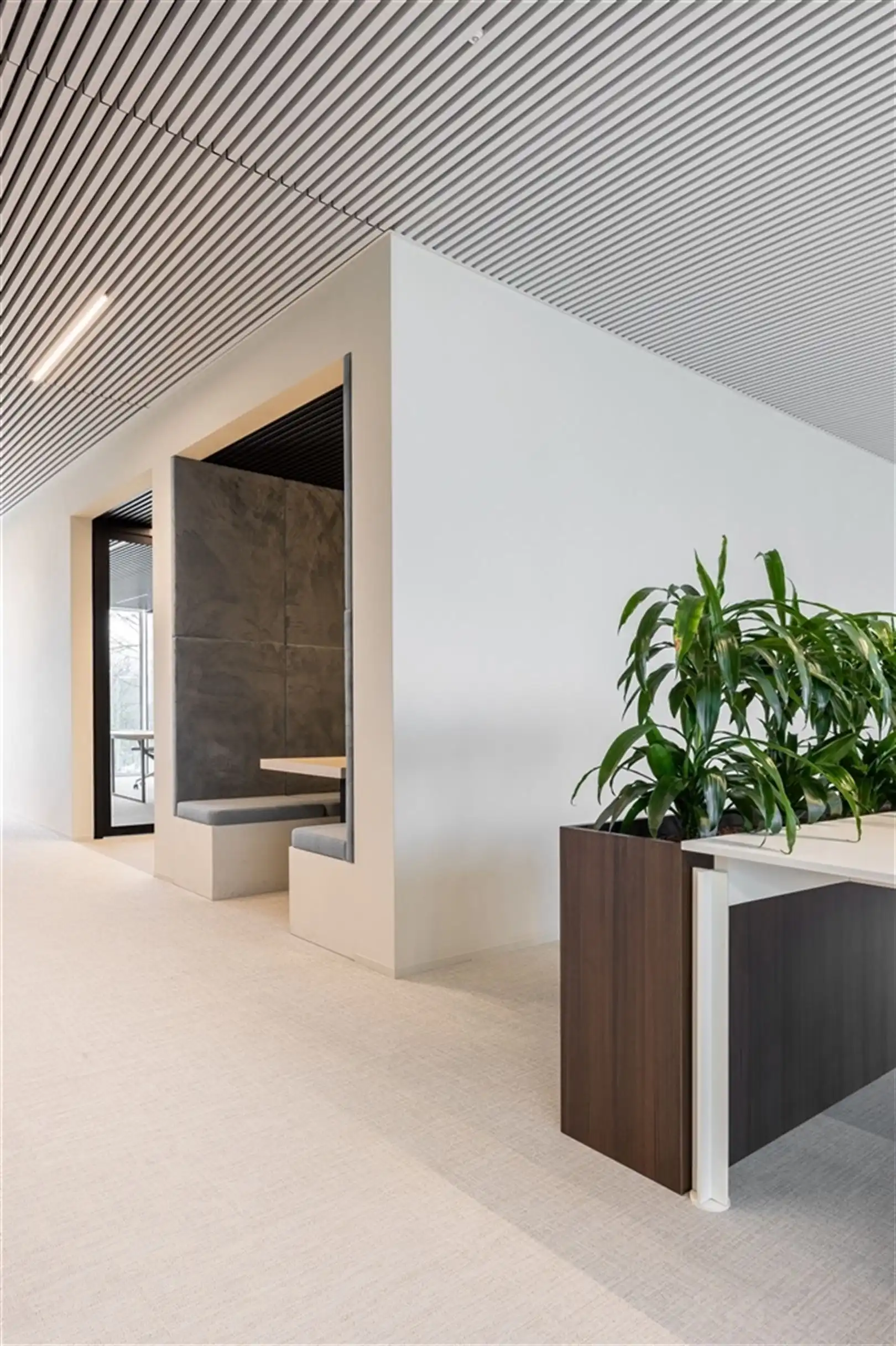 Kantoorverdieping te huur in modern kantoorgebouw foto 12