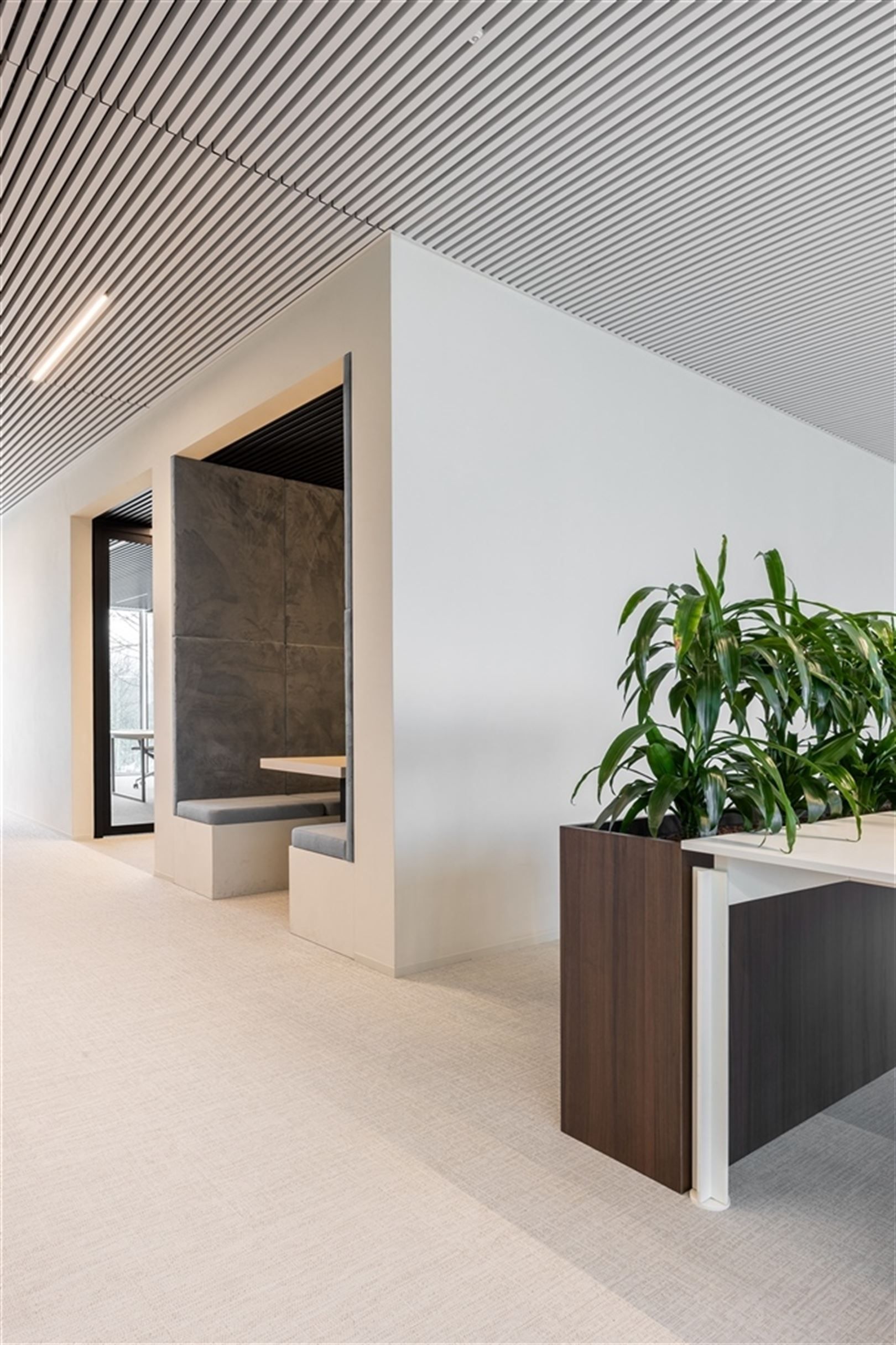 Kantoorverdieping te huur in modern kantoorgebouw foto 12