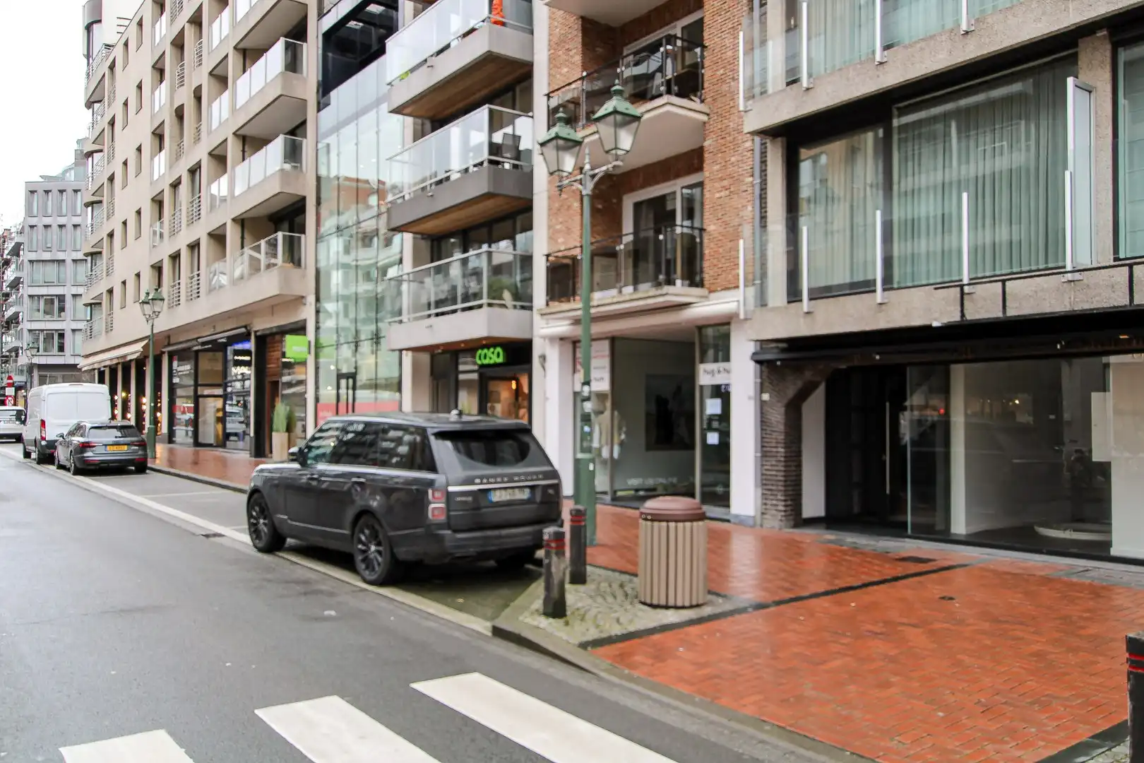 Breed instapklaar handelspand 320 te huur Knokke  foto 10
